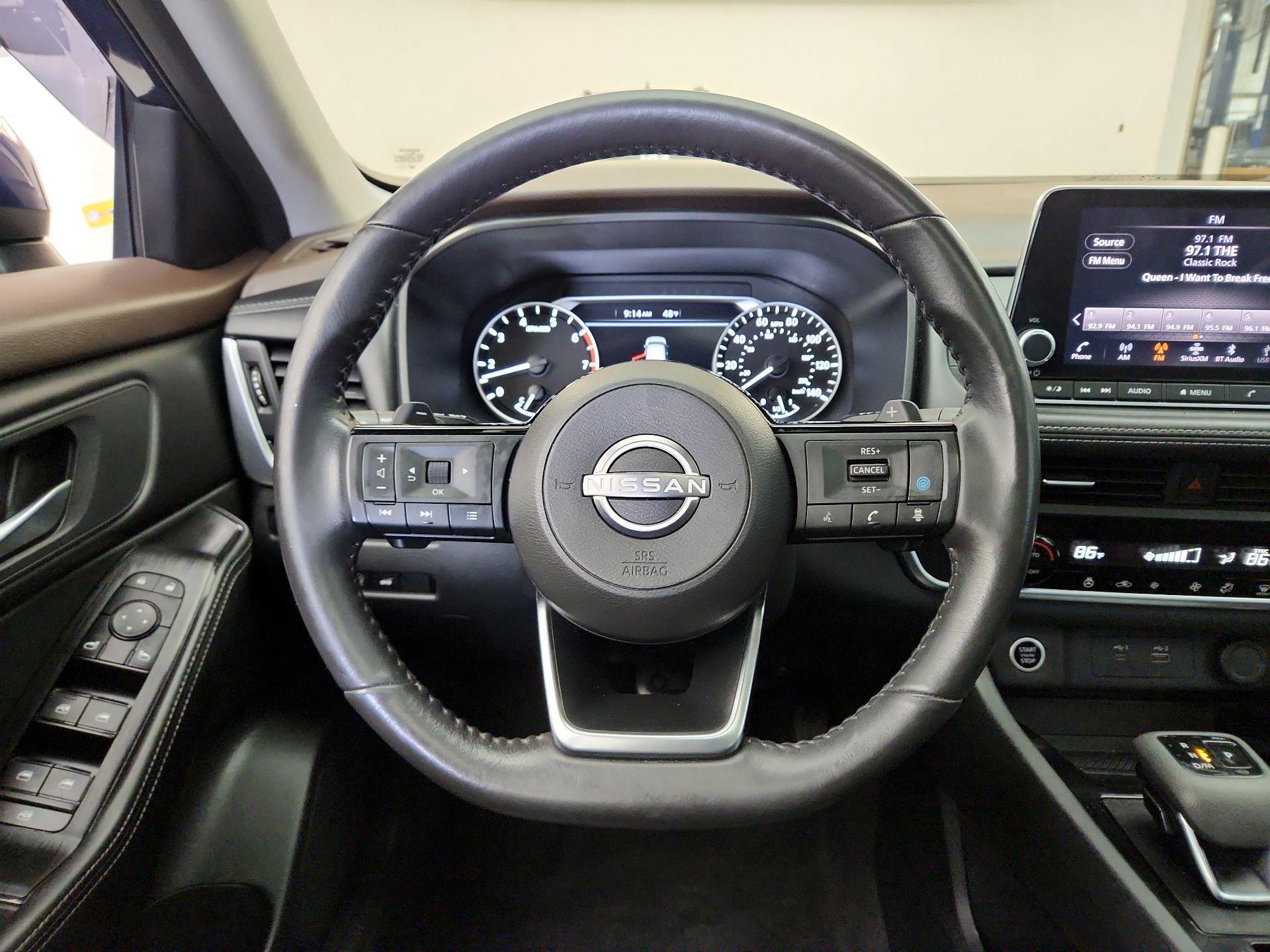 Thumbnail: 2023 Nissan Rogue - 10