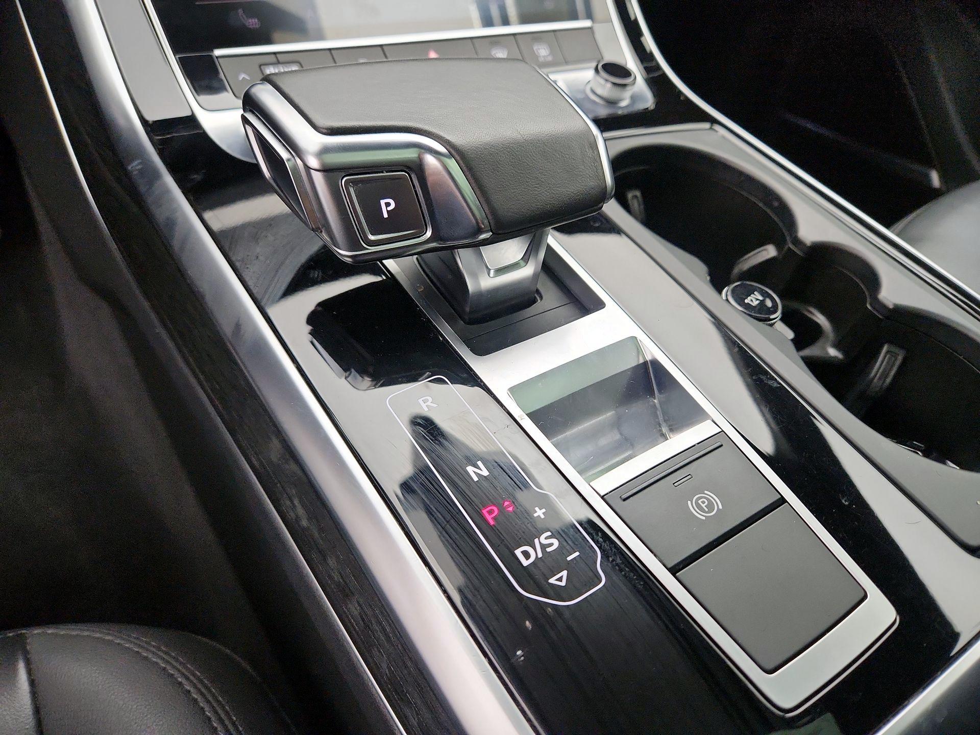 Thumbnail: 2021 Audi Q7 - 18