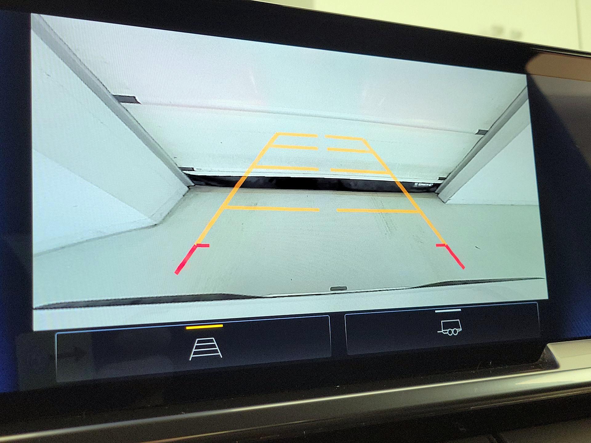 Thumbnail: 2022 Chevrolet Silverado 1500 - 14