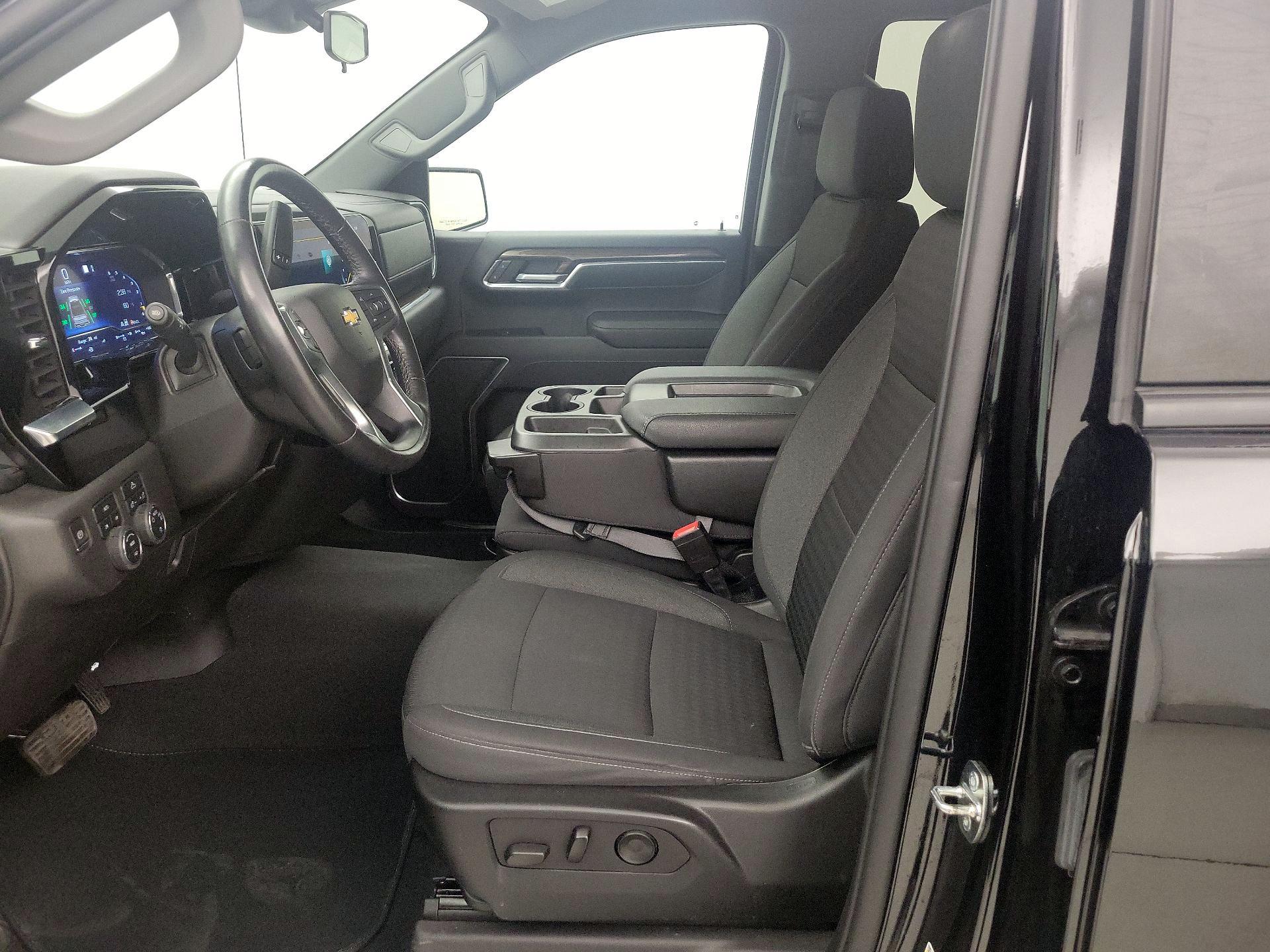 Thumbnail: 2022 Chevrolet Silverado 1500 - 11