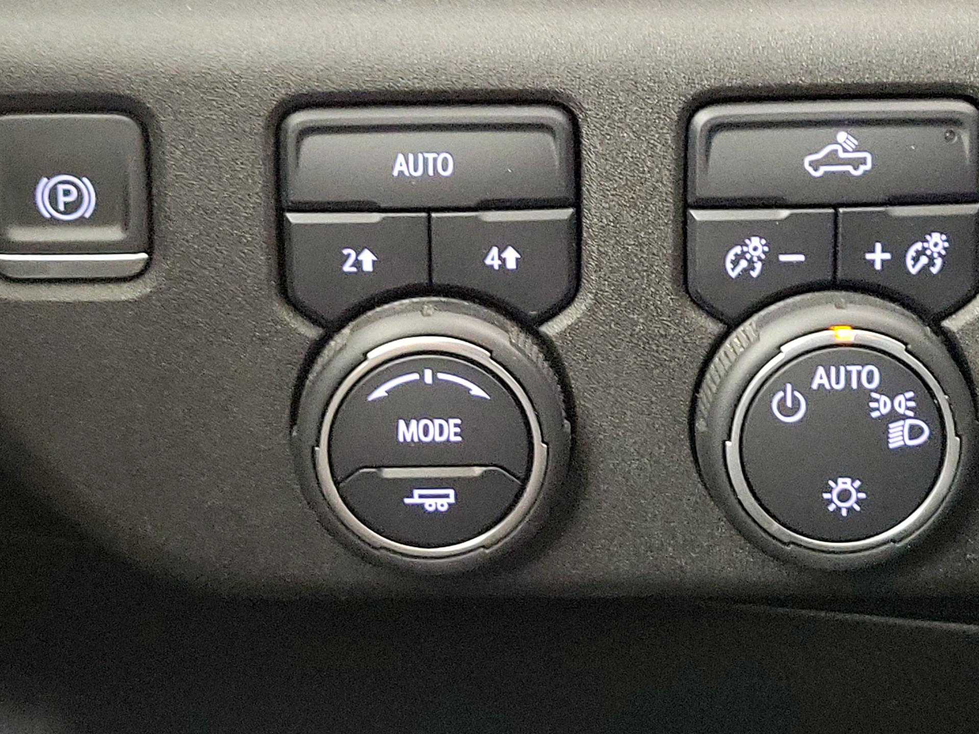 Thumbnail: 2023 Chevrolet Silverado 1500 - 13