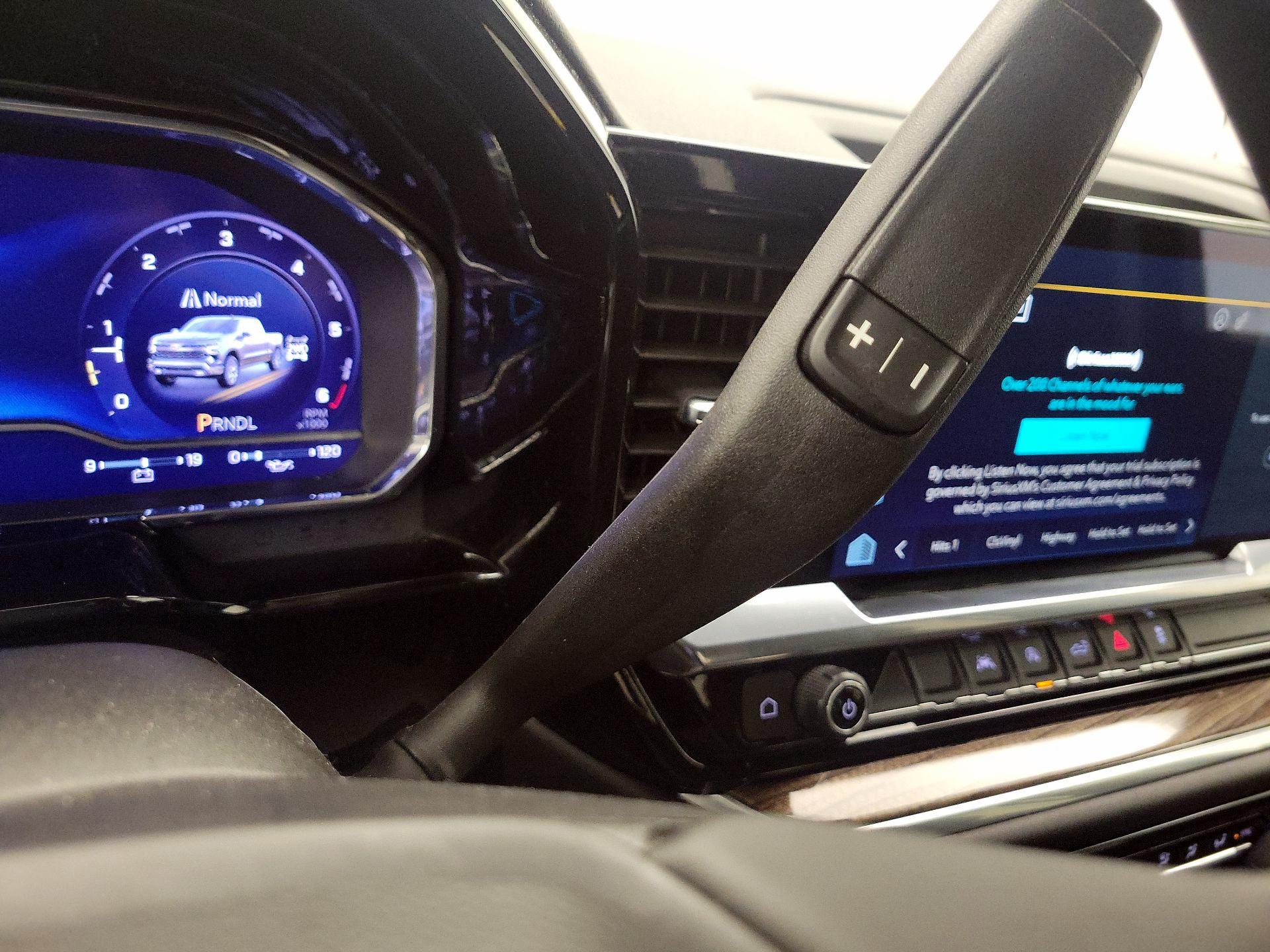 Thumbnail: 2023 Chevrolet Silverado 1500 - 17