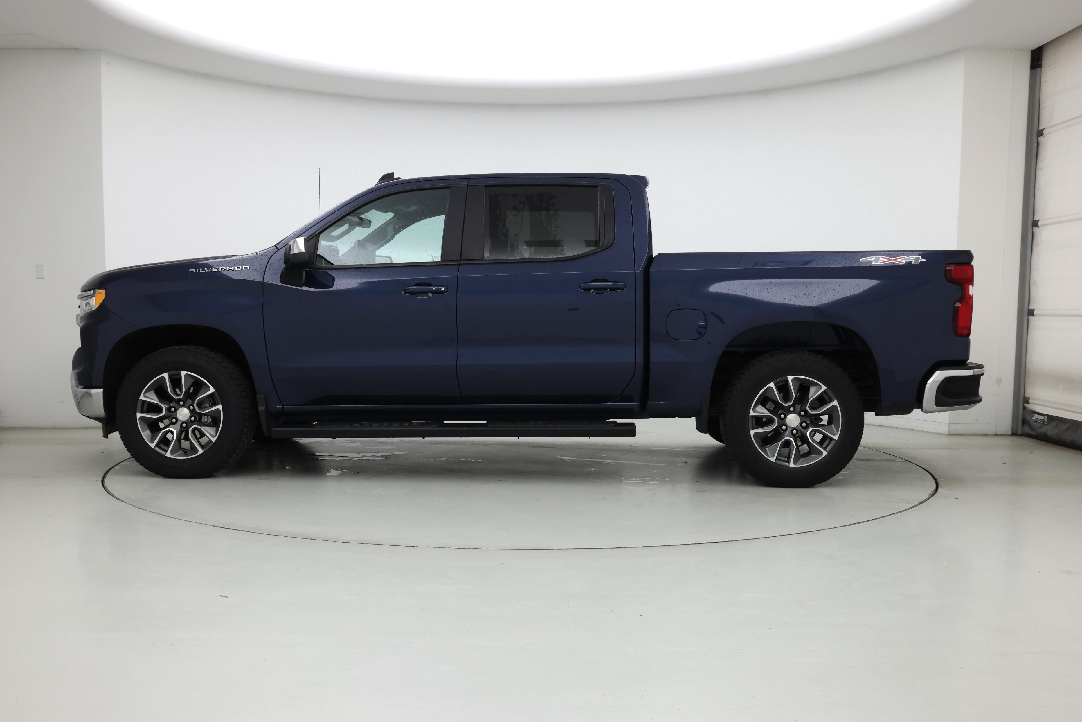 Thumbnail: 2023 Chevrolet Silverado 1500 - 3