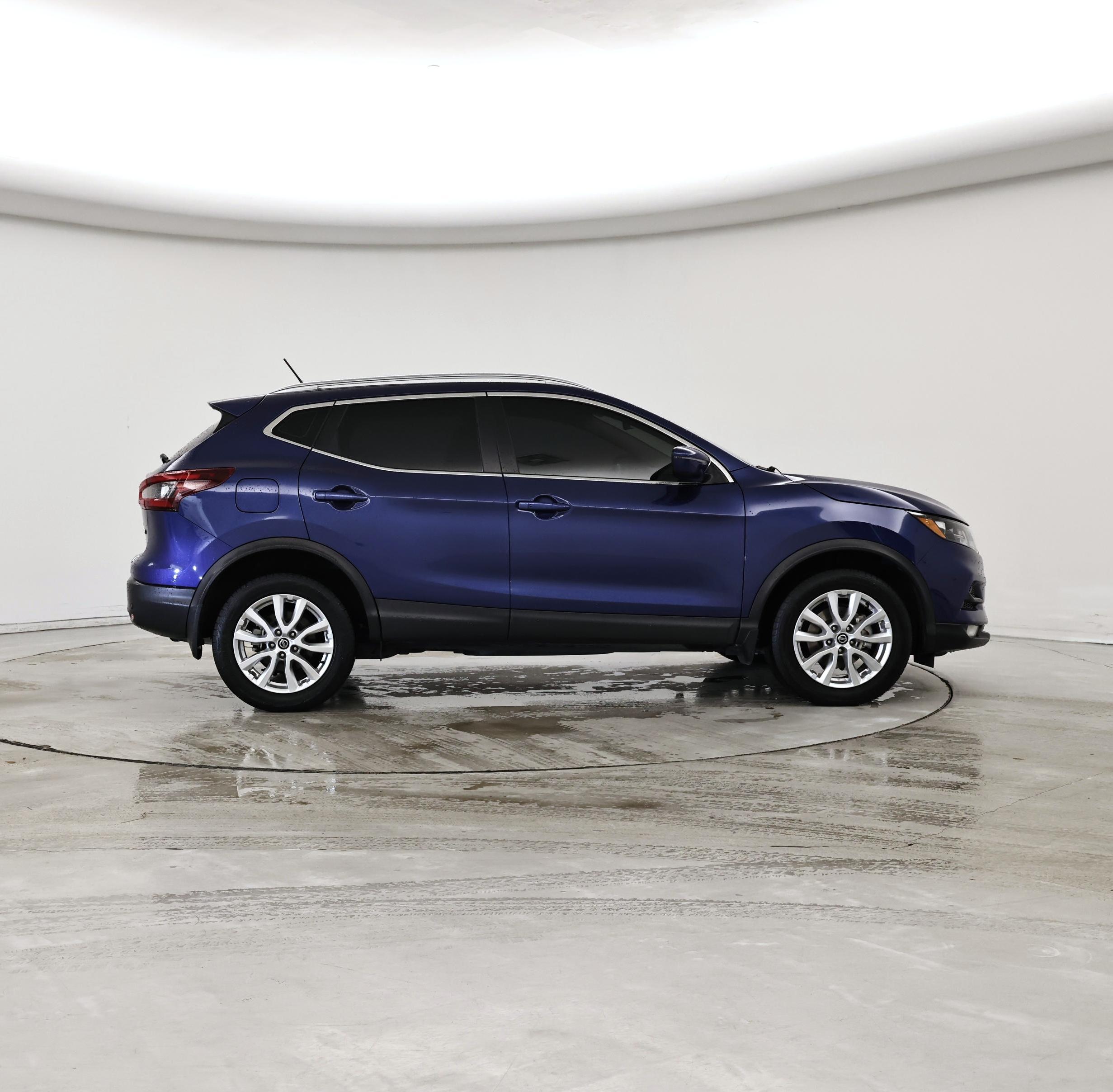 Thumbnail: 2021 Nissan Rogue Sport - 7