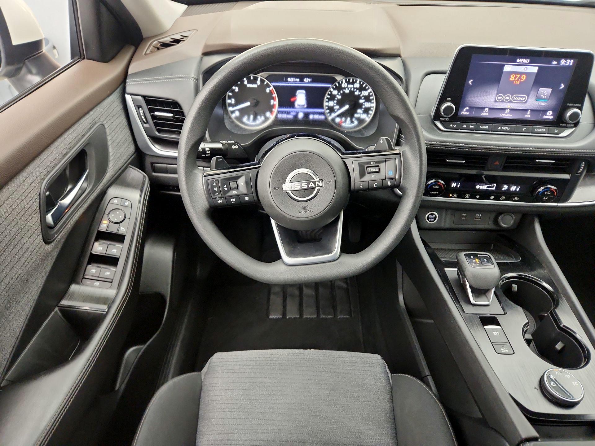 Thumbnail: 2023 Nissan Rogue - 10