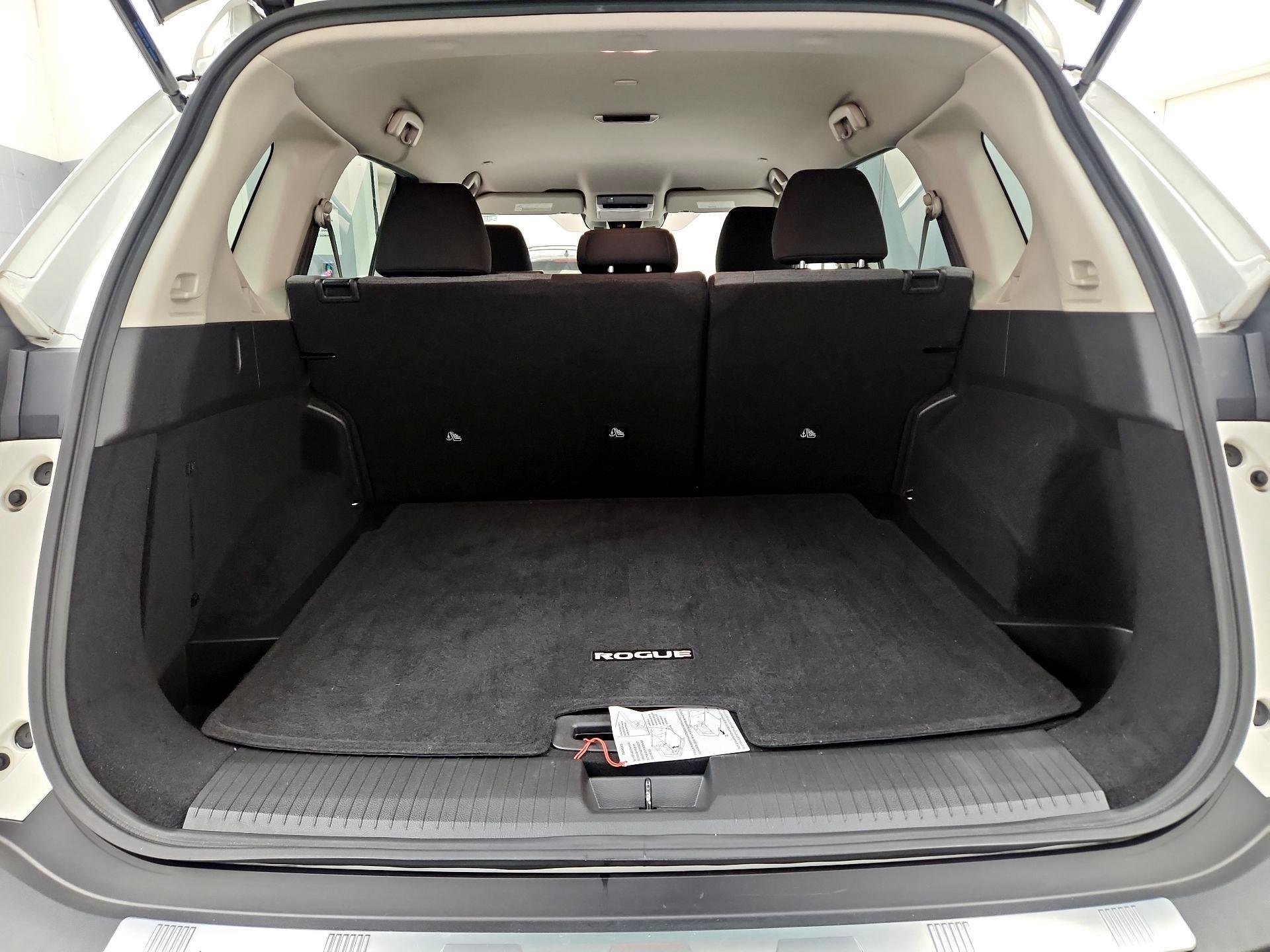 Thumbnail: 2023 Nissan Rogue - 20