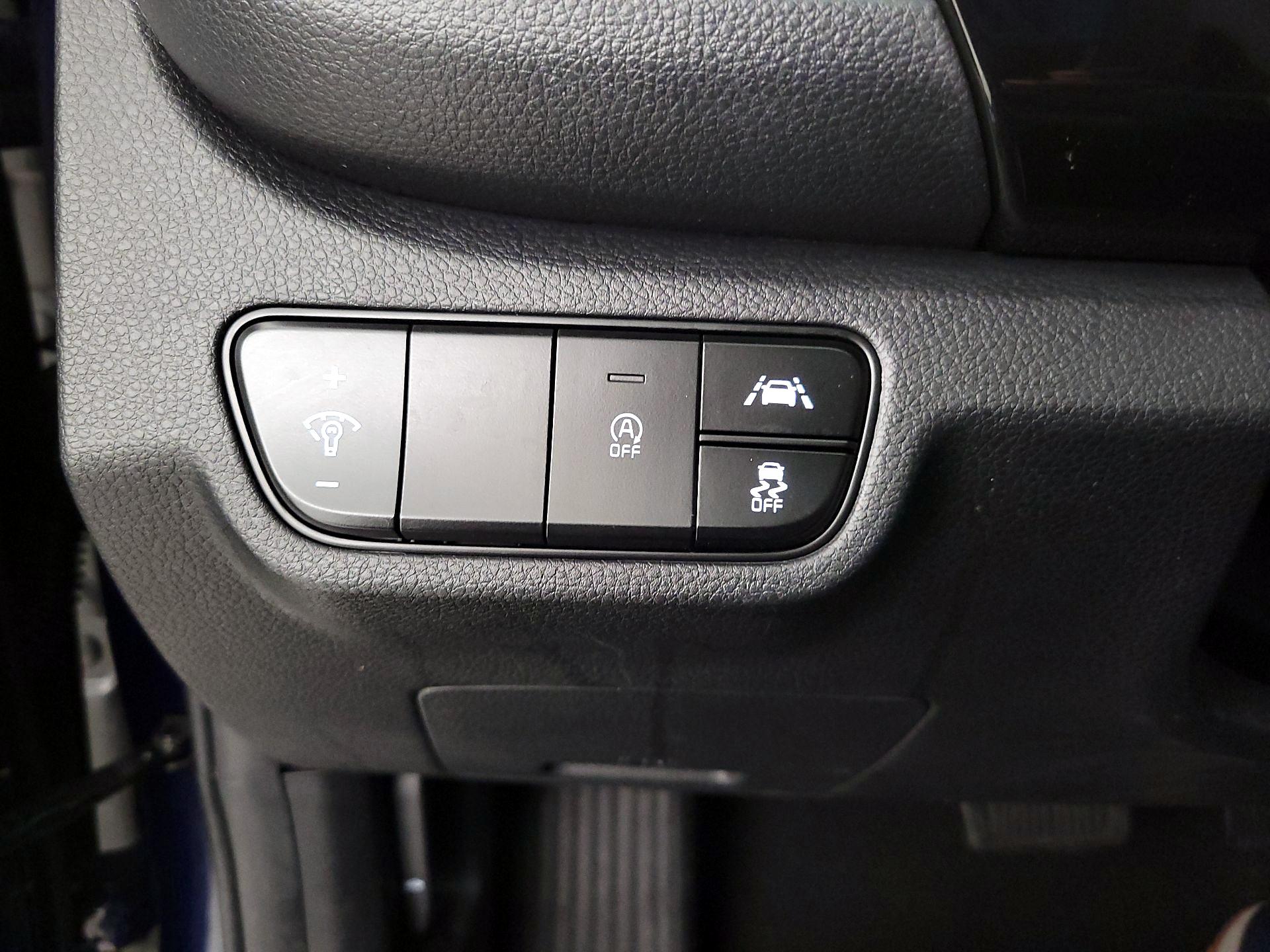 Thumbnail: 2022 Kia Seltos - 13