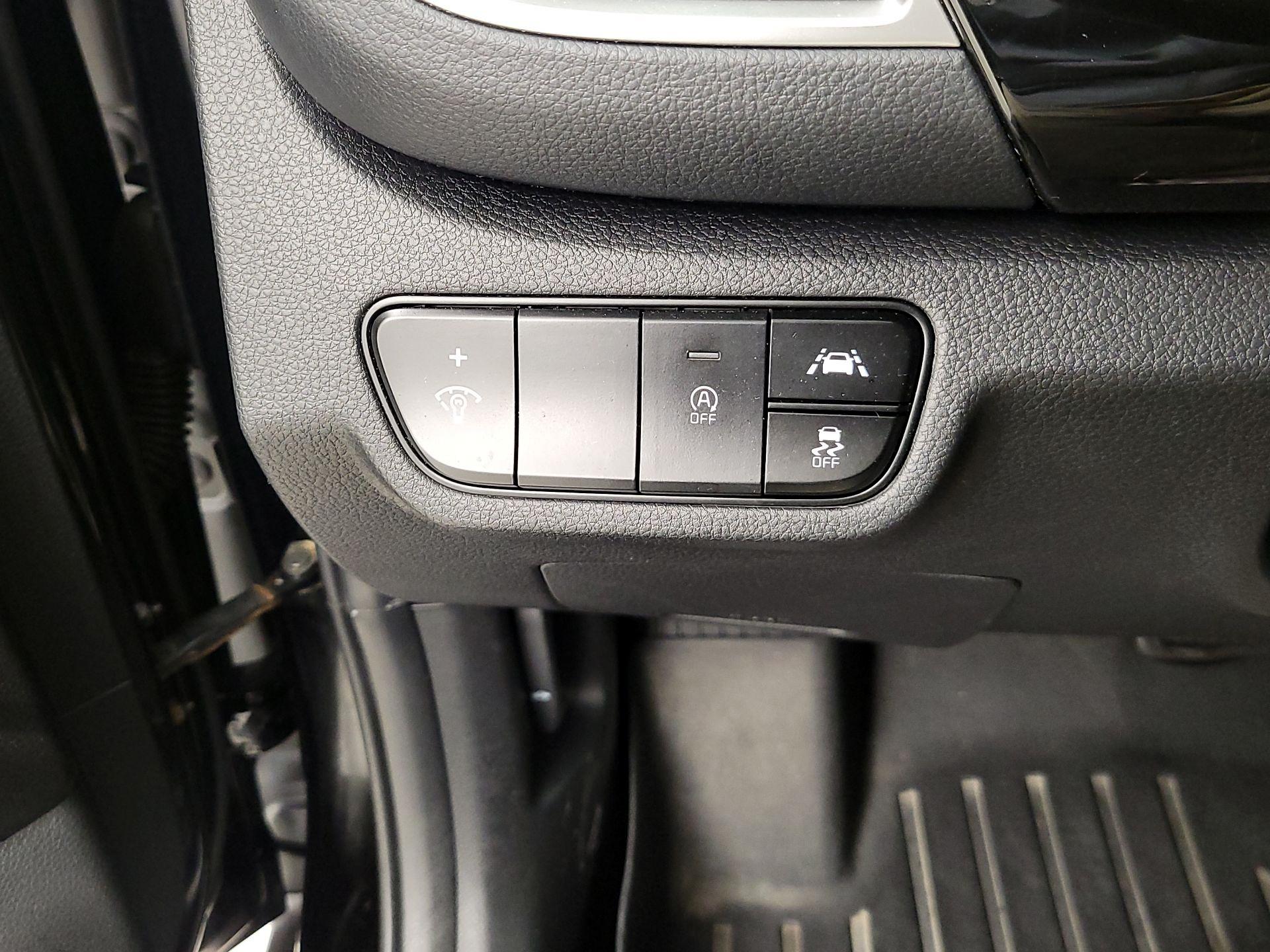 Thumbnail: 2021 Kia Seltos - 13