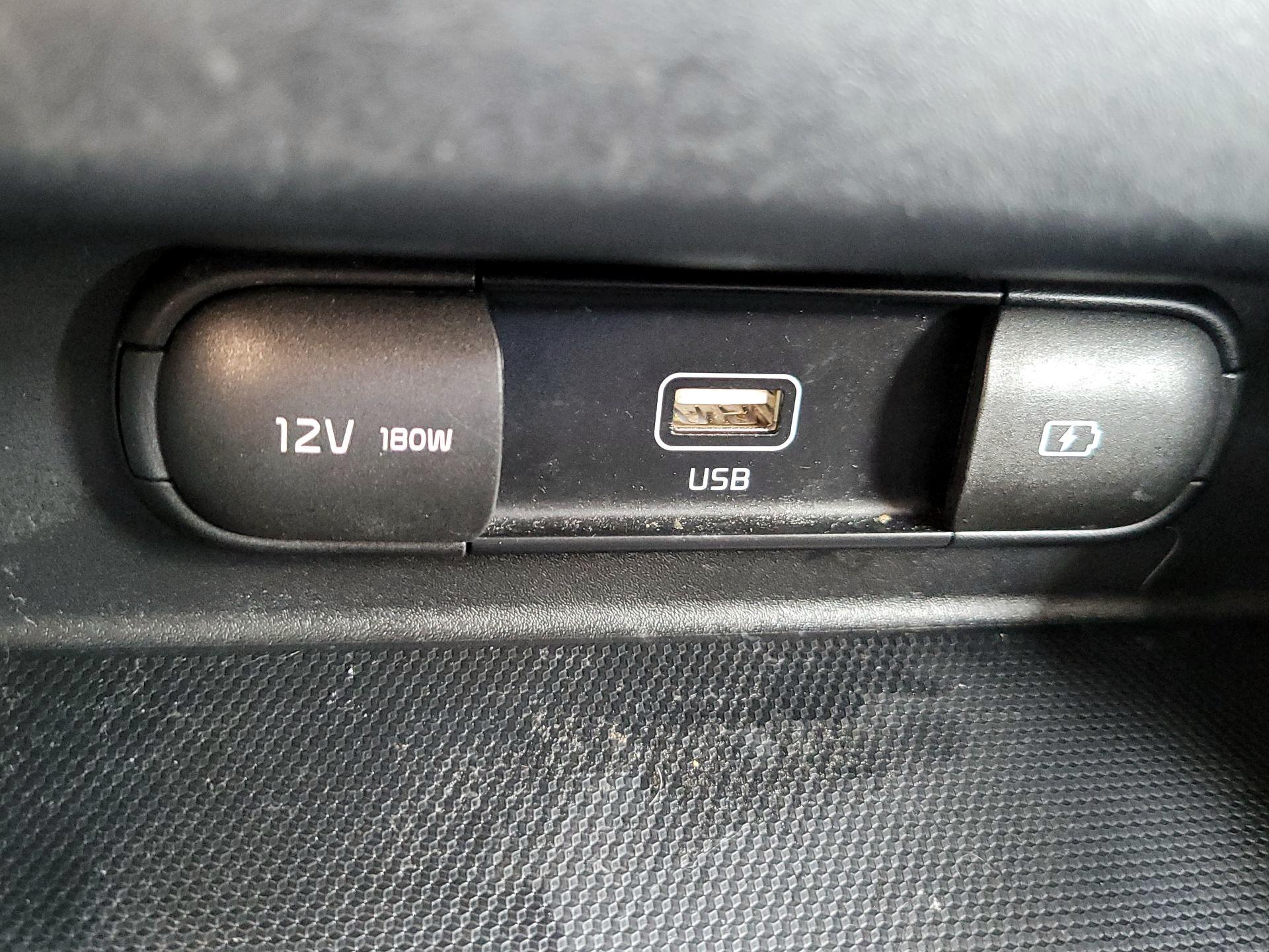 Thumbnail: 2021 Kia Seltos - 18