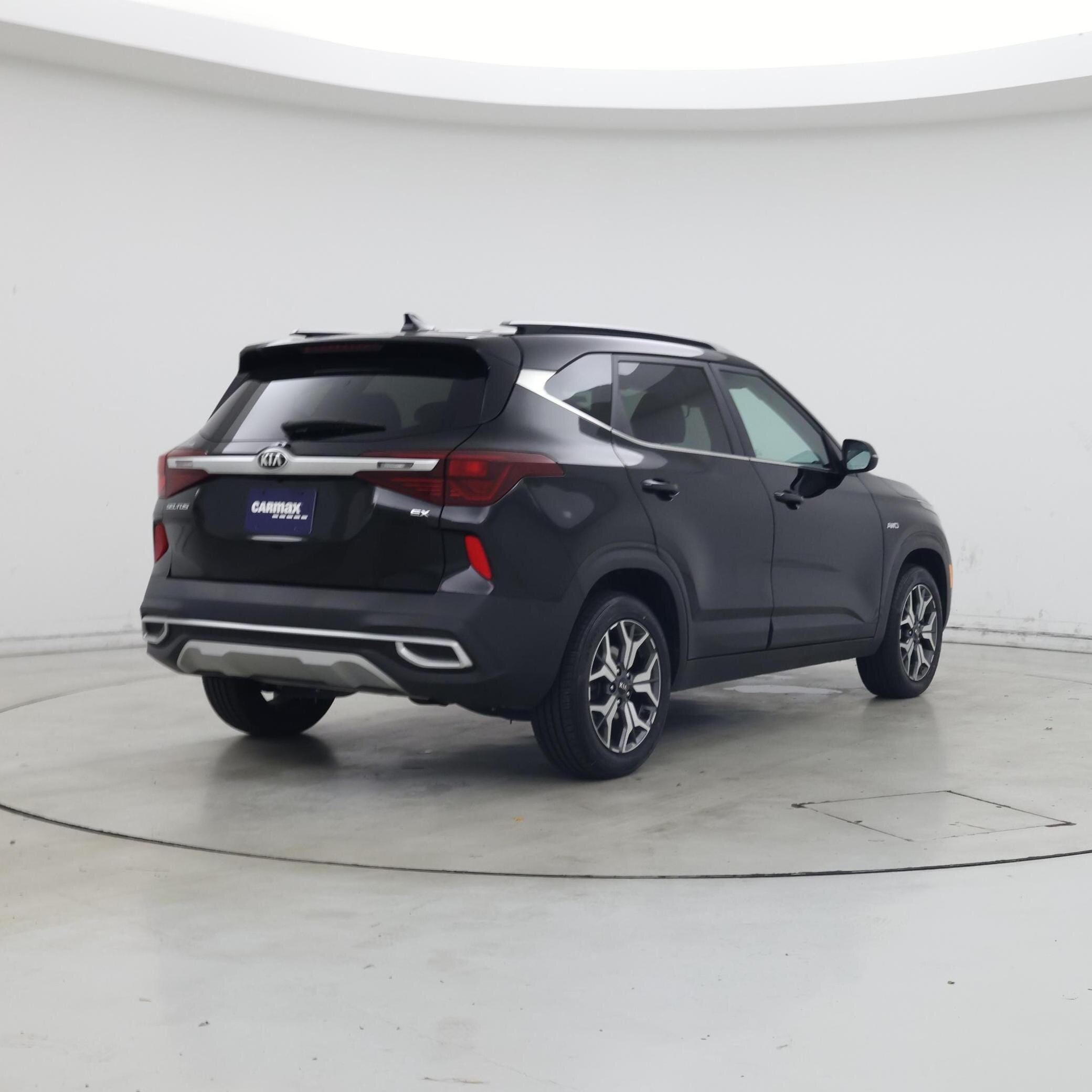 Thumbnail: 2021 Kia Seltos - 8