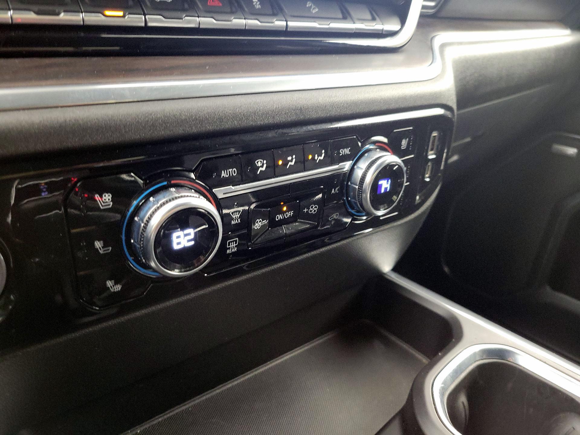 Thumbnail: 2022 GMC Sierra 1500 - 17