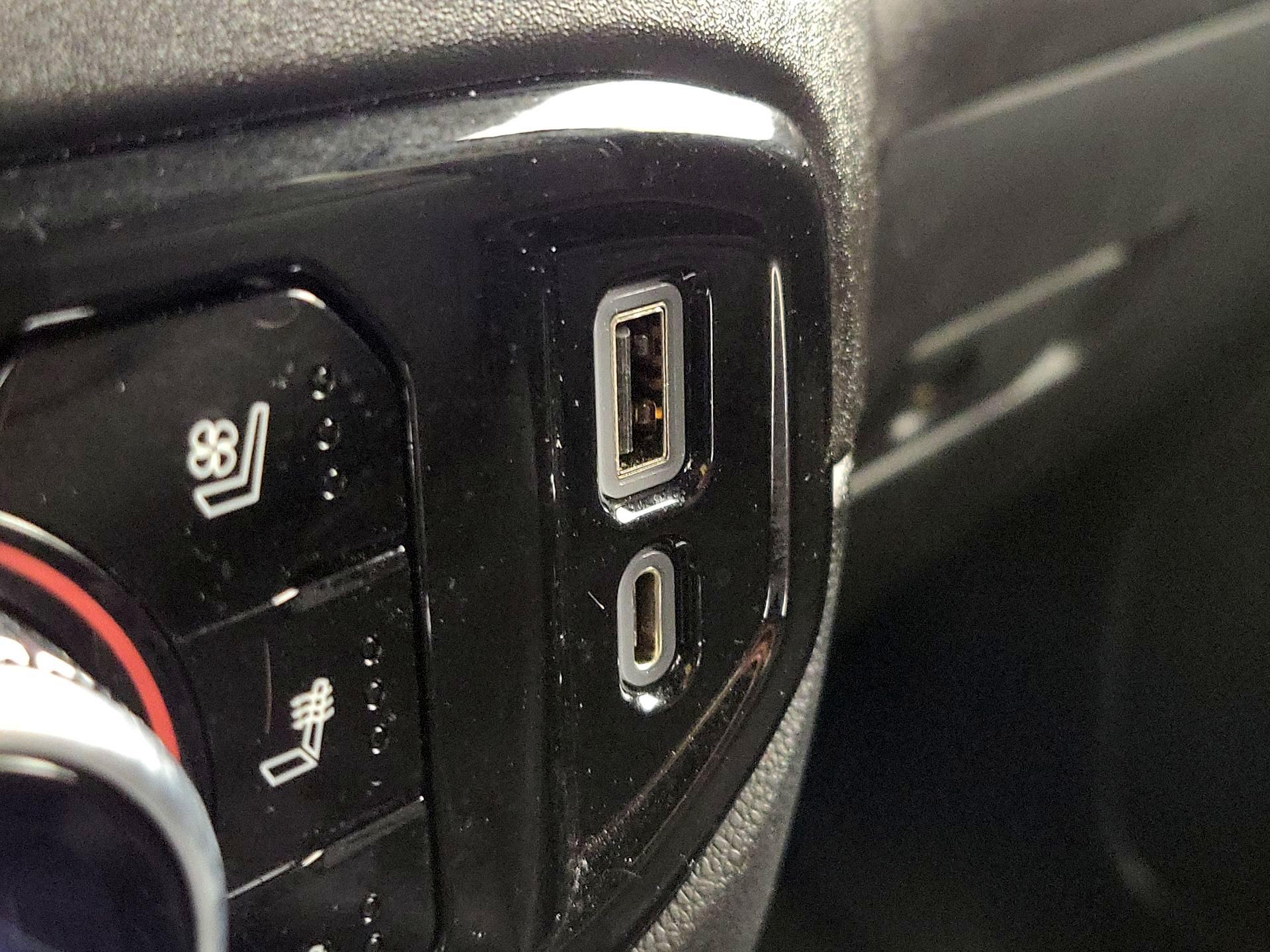 Thumbnail: 2022 GMC Sierra 1500 - 19