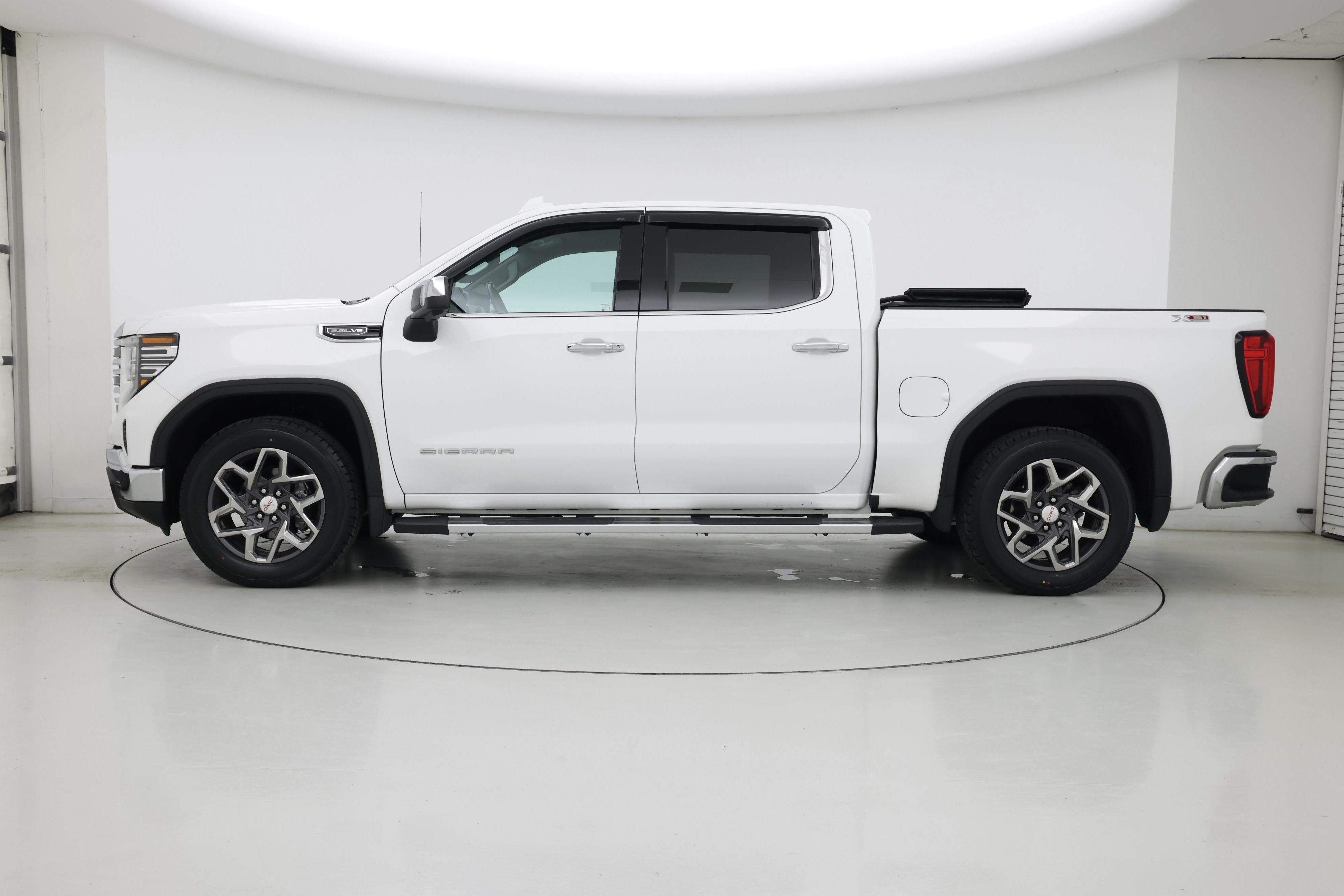 Thumbnail: 2022 GMC Sierra 1500 - 3