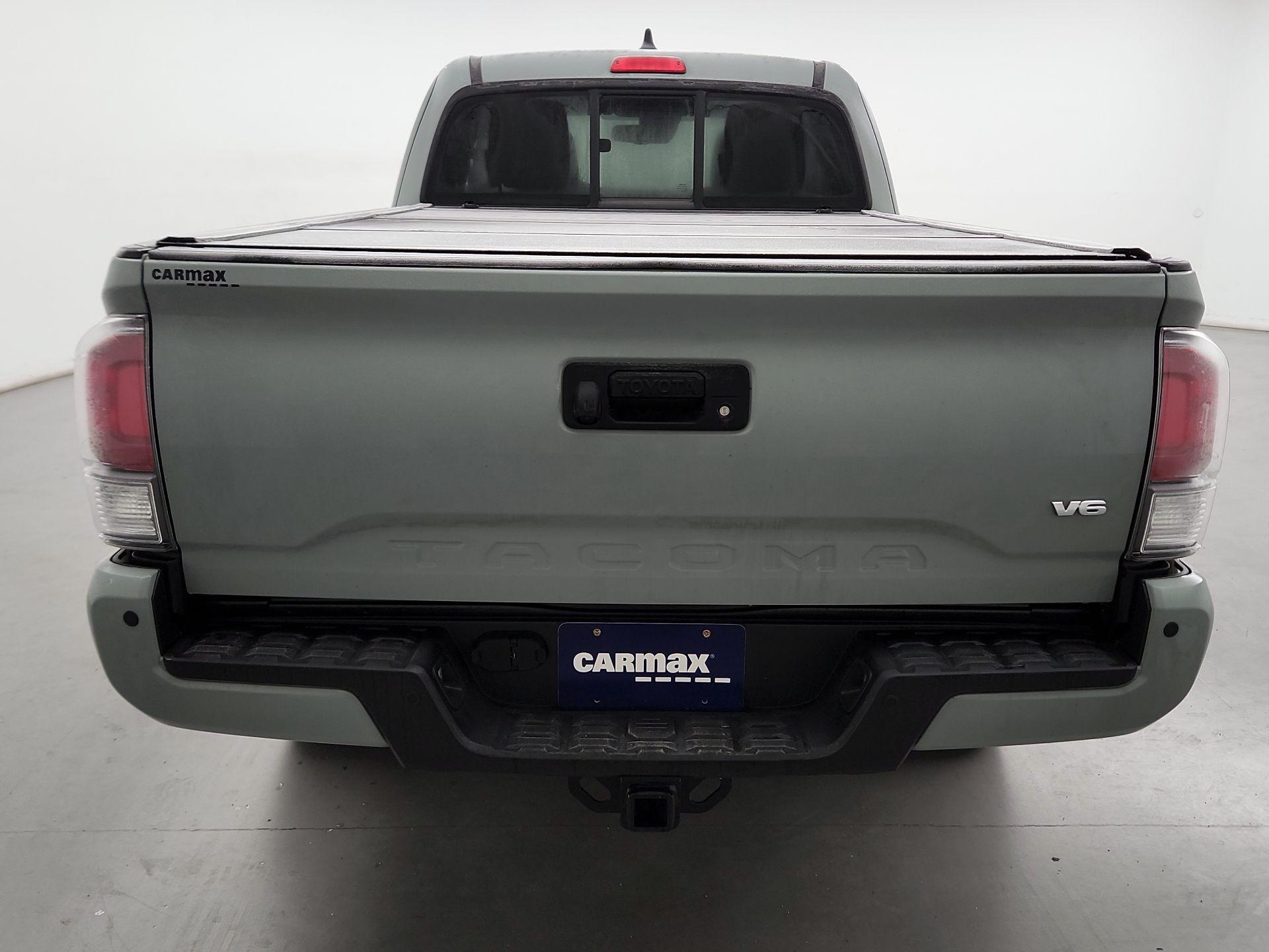 Thumbnail: 2022 Toyota Tacoma - 6