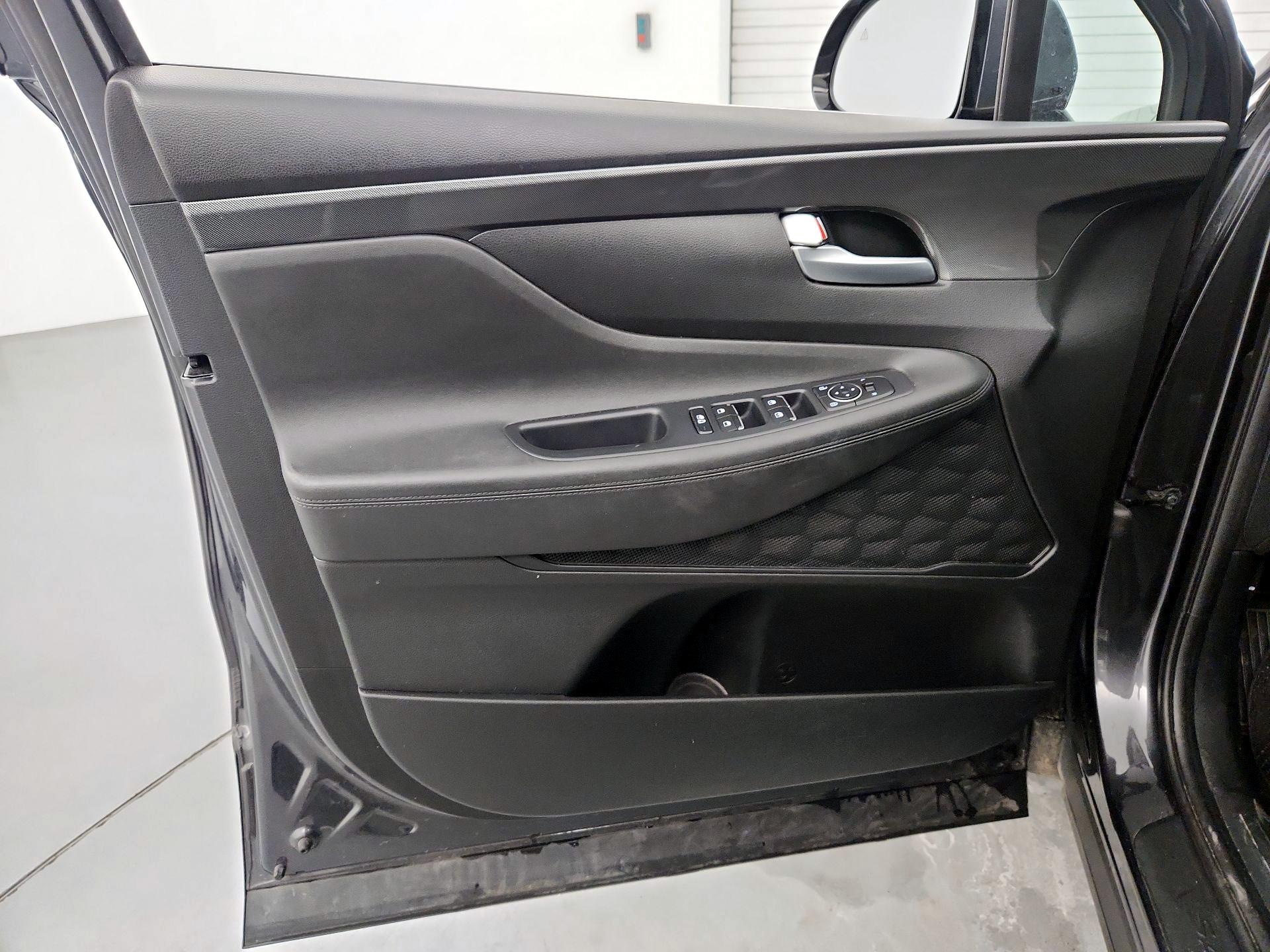 Thumbnail: 2023 Hyundai Santa Fe - 12