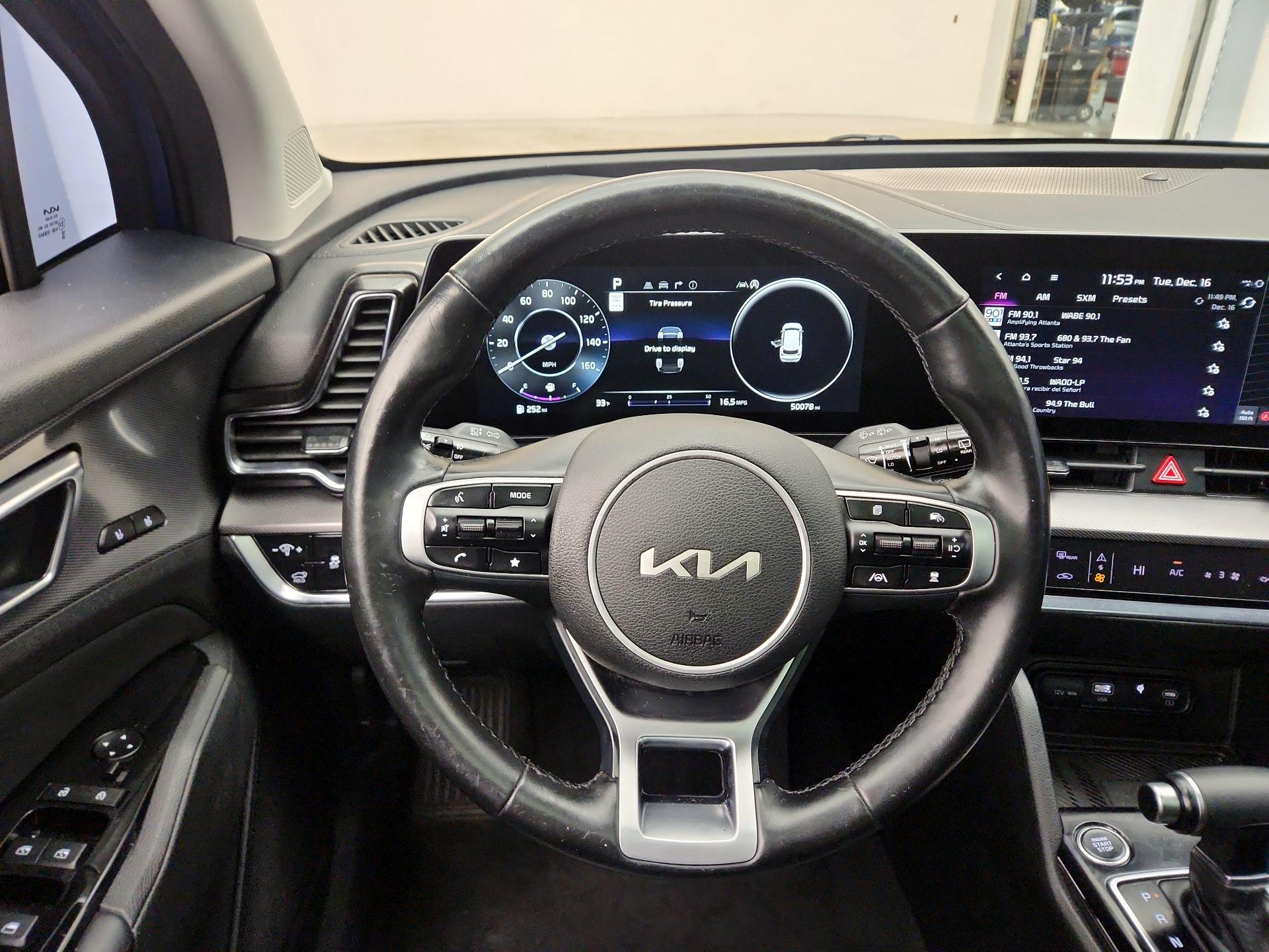 Thumbnail: 2023 Kia Sportage - 10