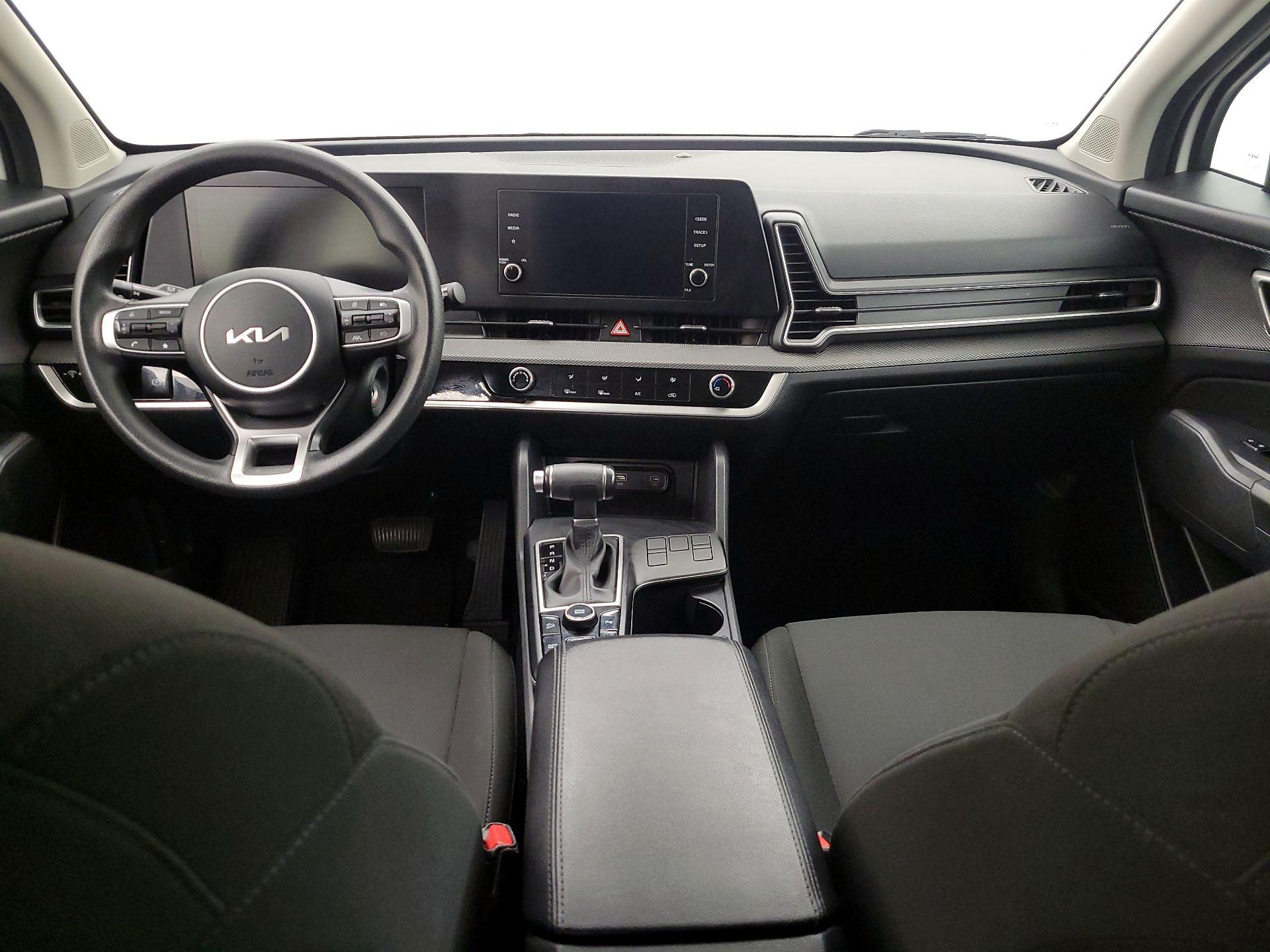 Thumbnail: 2023 Kia Sportage - 9