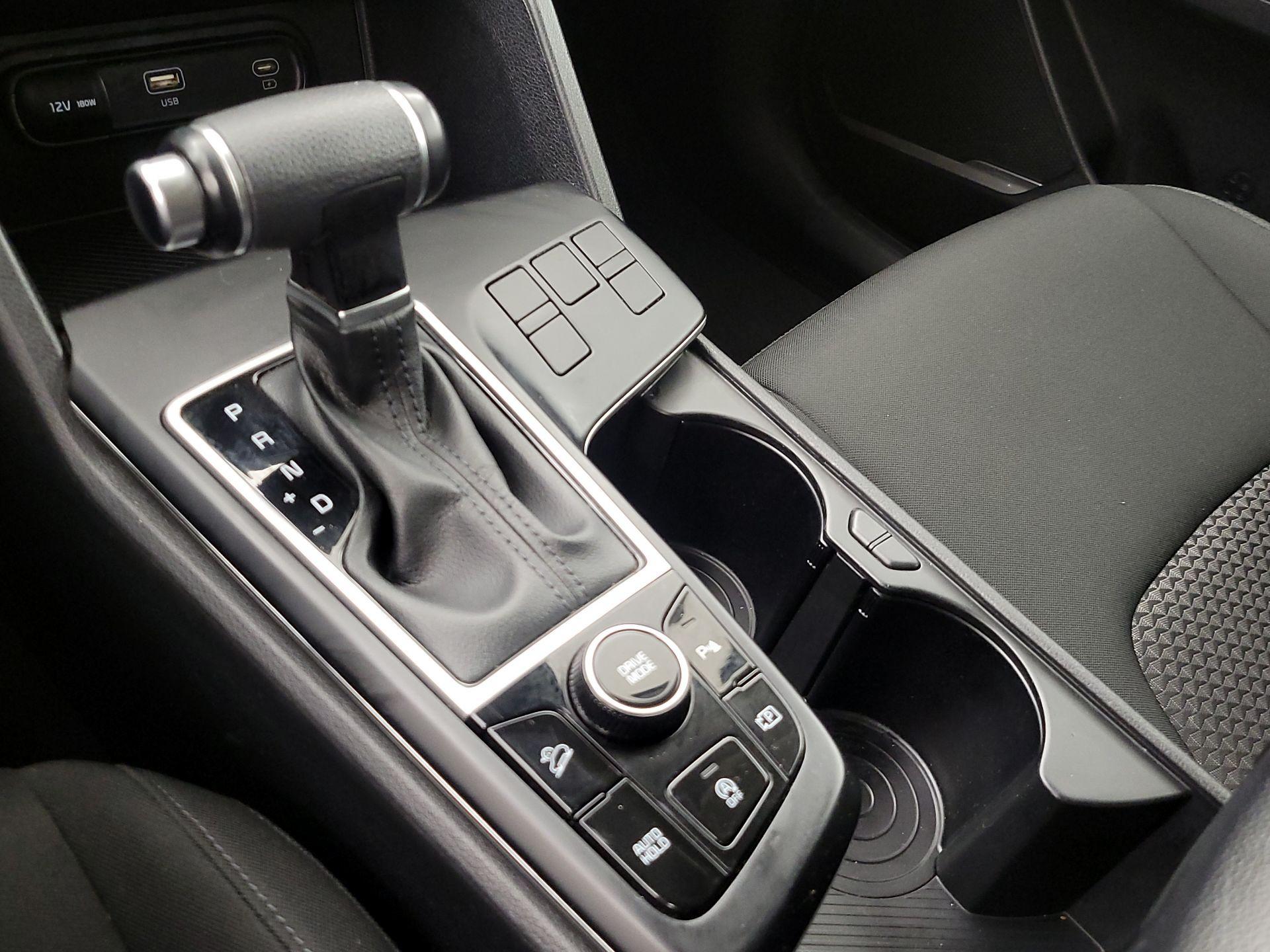 Thumbnail: 2023 Kia Sportage - 17