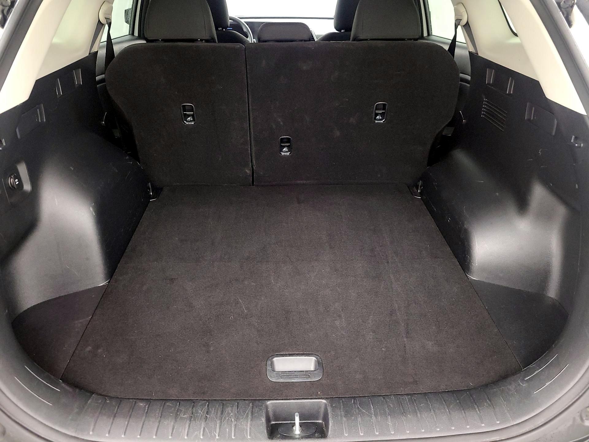 Thumbnail: 2023 Kia Sportage - 20