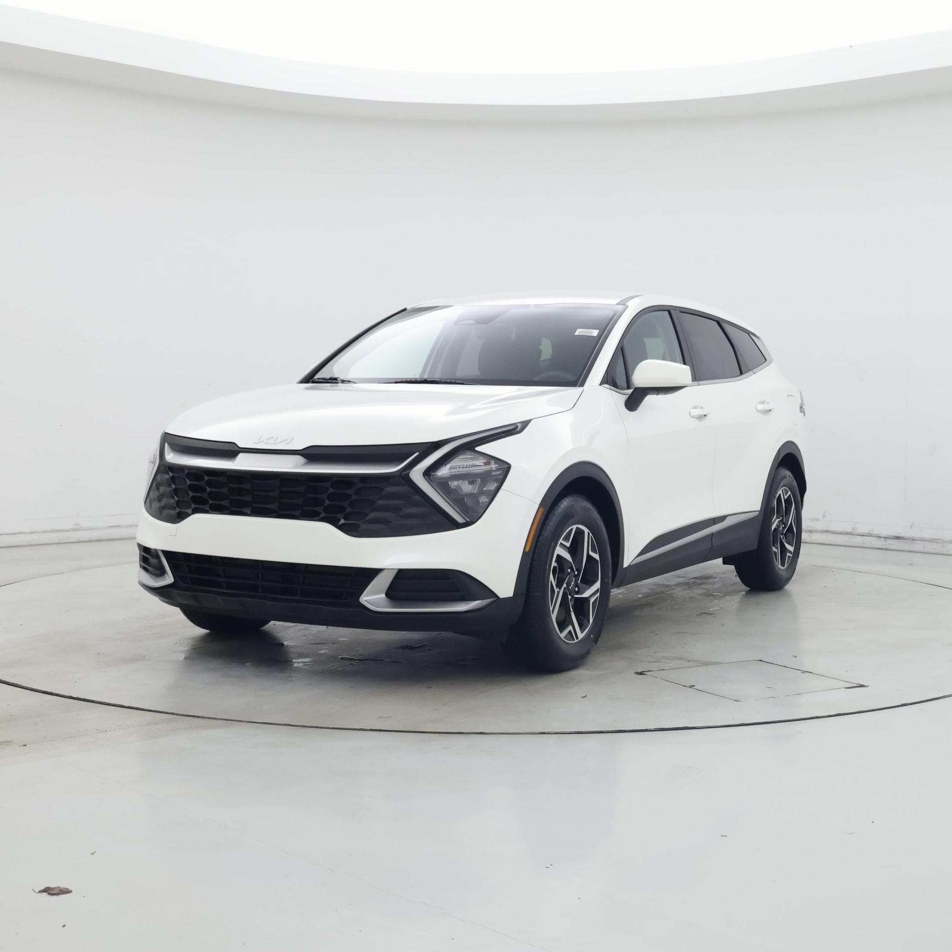 Thumbnail: 2023 Kia Sportage - 4