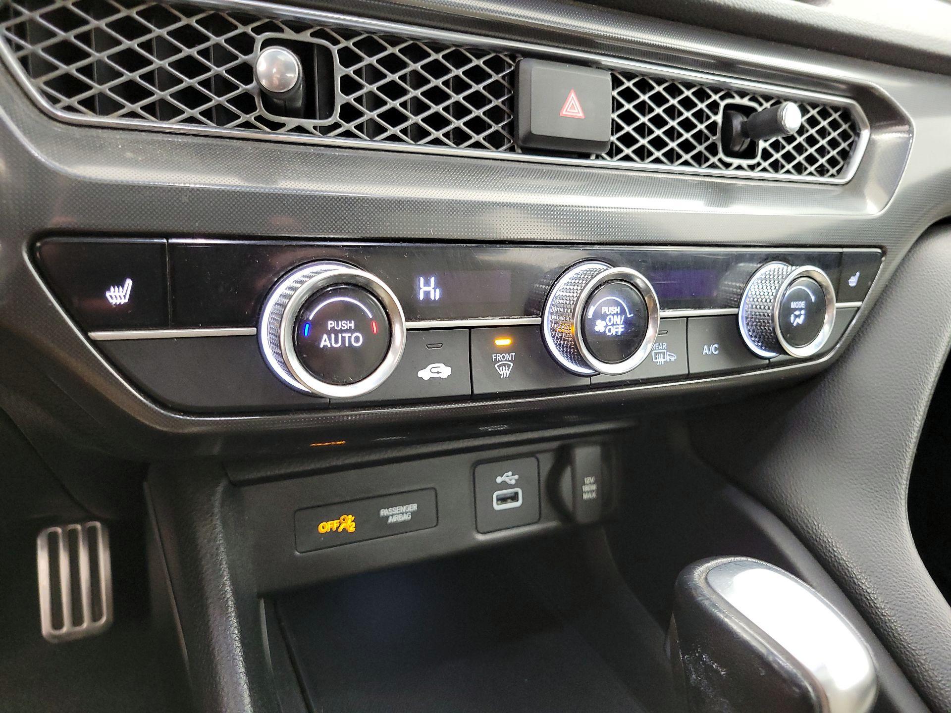 Thumbnail: 2023 Acura Integra - 16