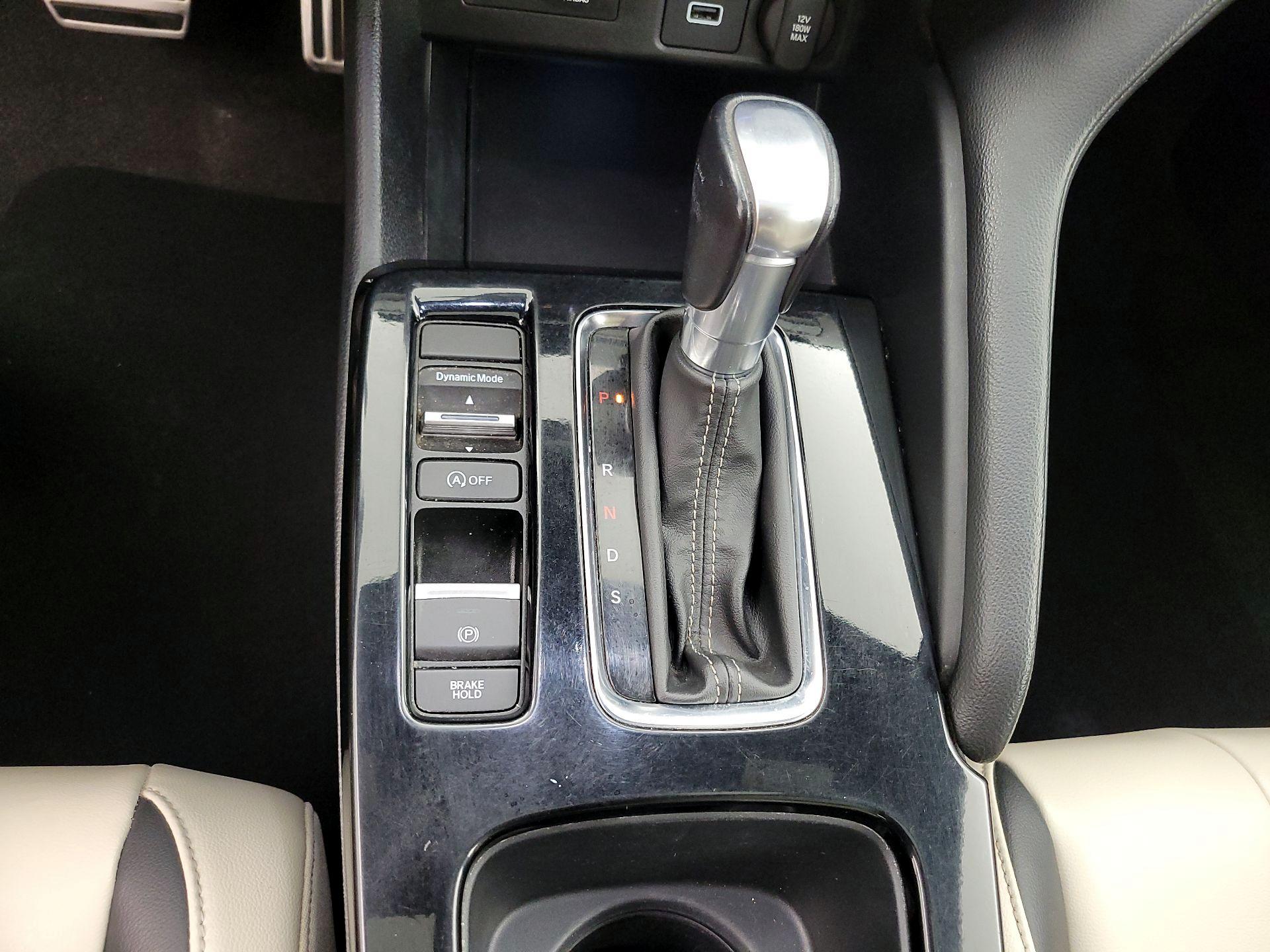 Thumbnail: 2023 Acura Integra - 17