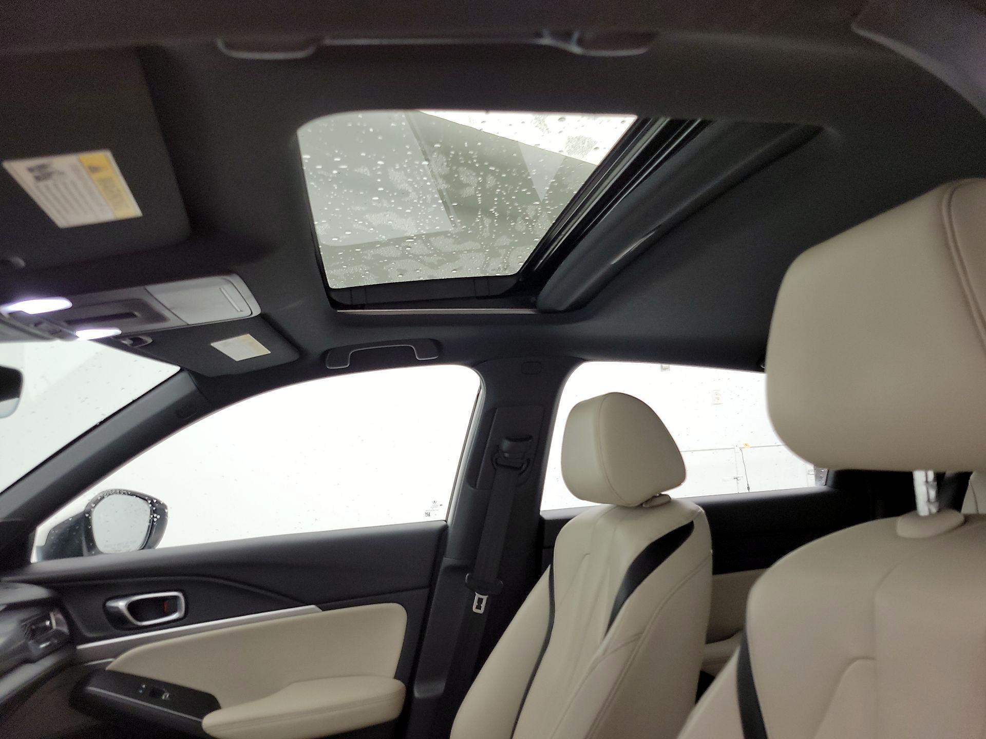 Thumbnail: 2023 Acura Integra - 19