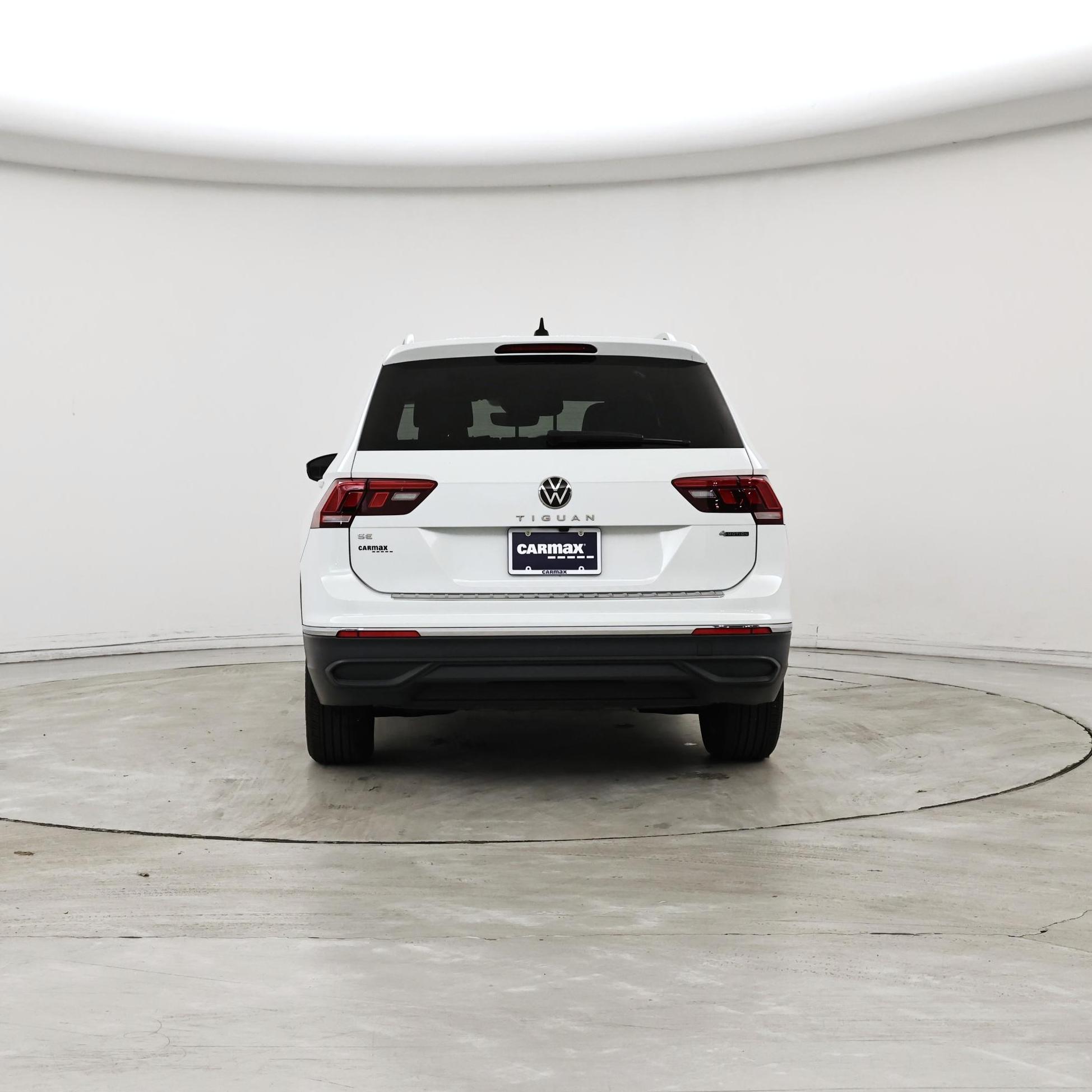 Thumbnail: 2022 Volkswagen Tiguan - 6