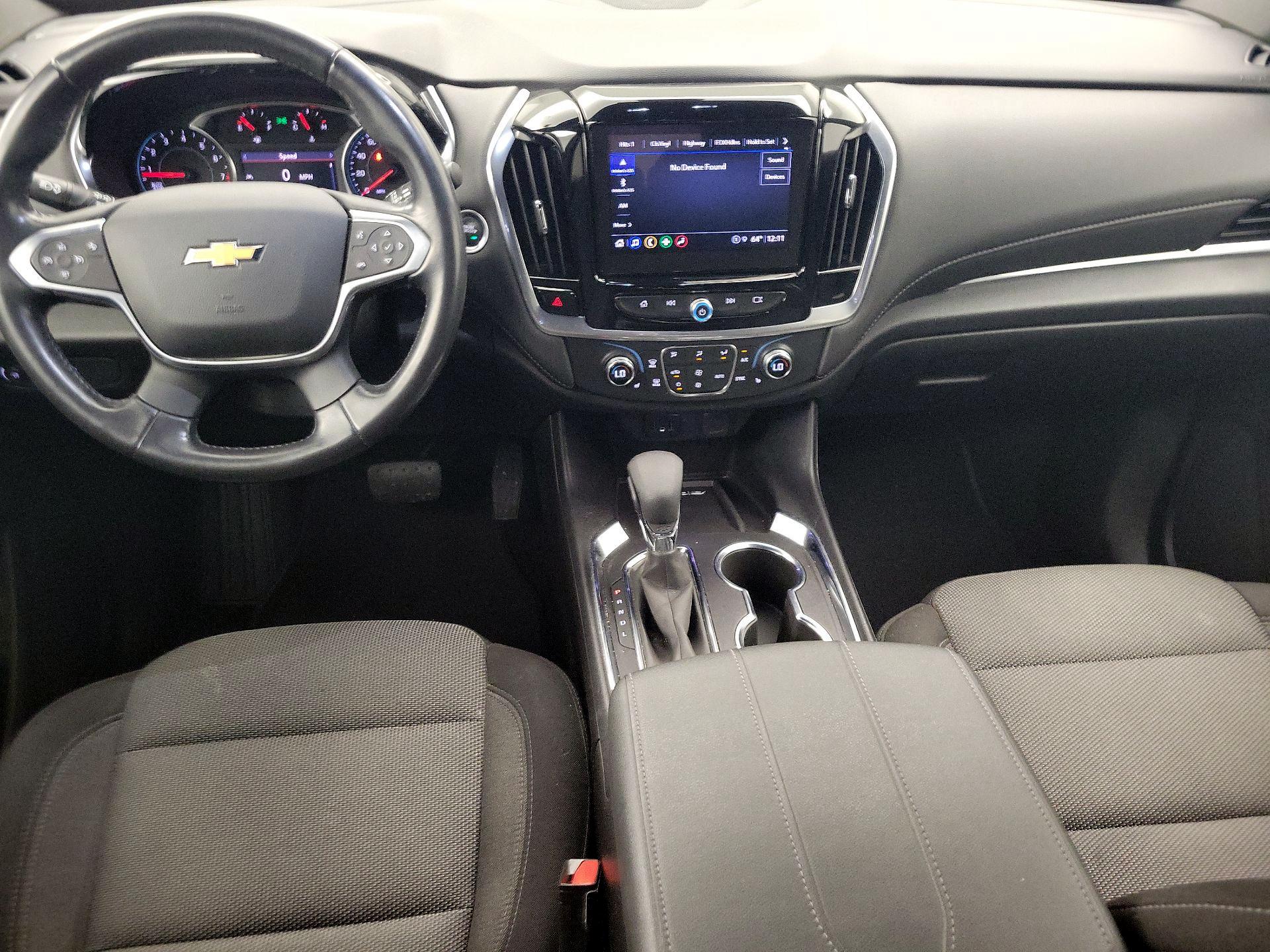 Thumbnail: 2022 Chevrolet Traverse - 9