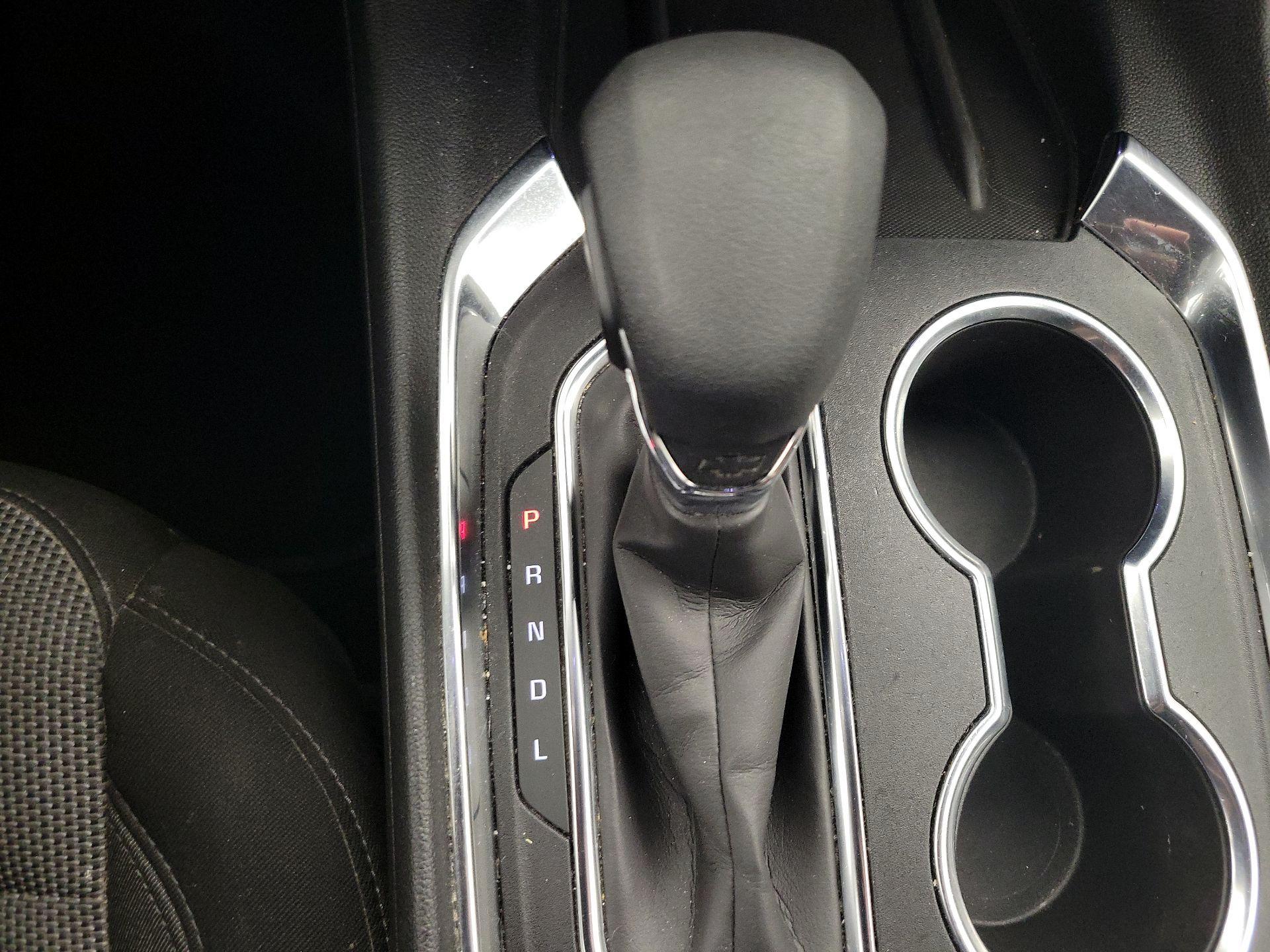 Thumbnail: 2022 Chevrolet Traverse - 17