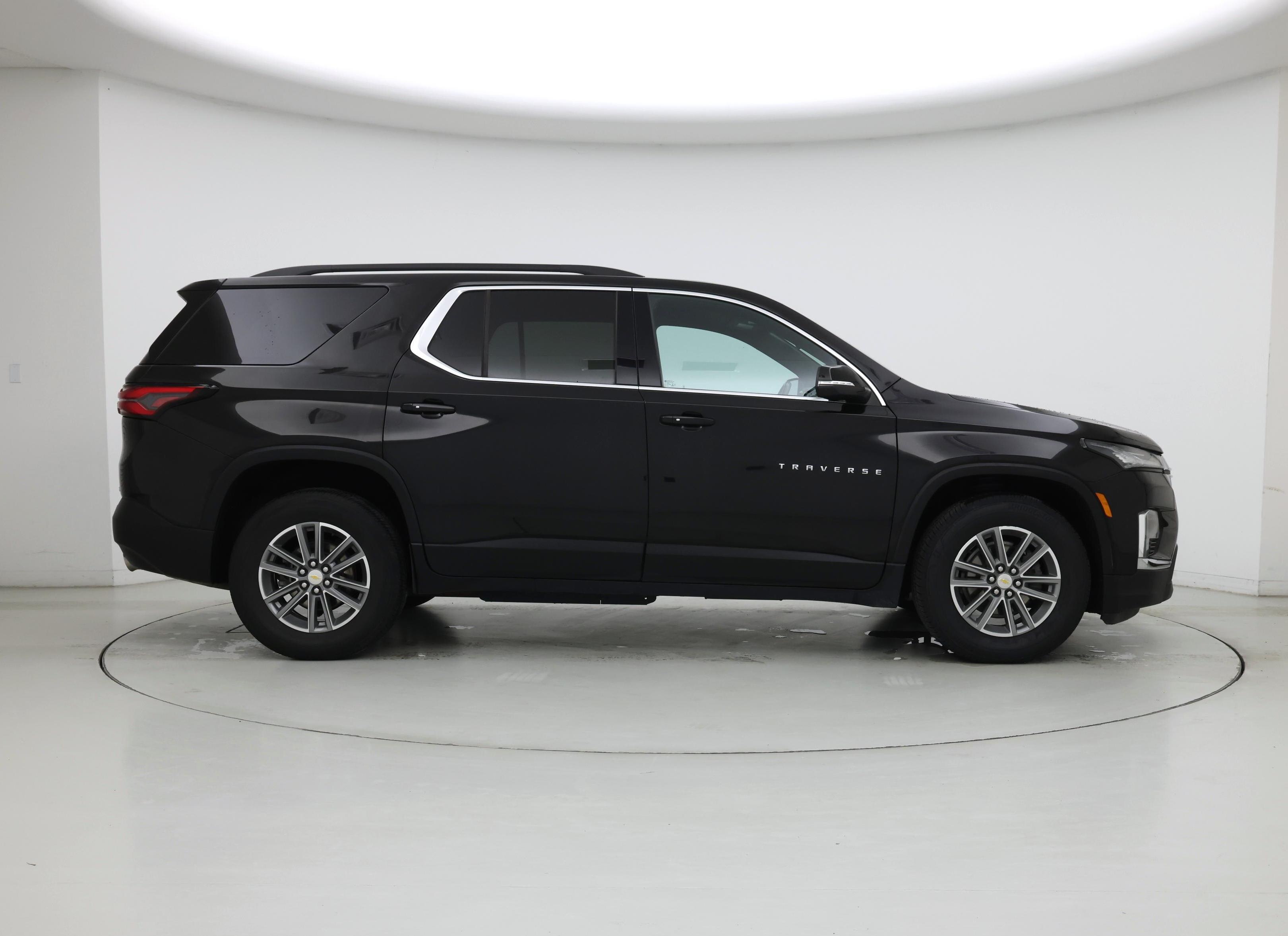 Thumbnail: 2022 Chevrolet Traverse - 7