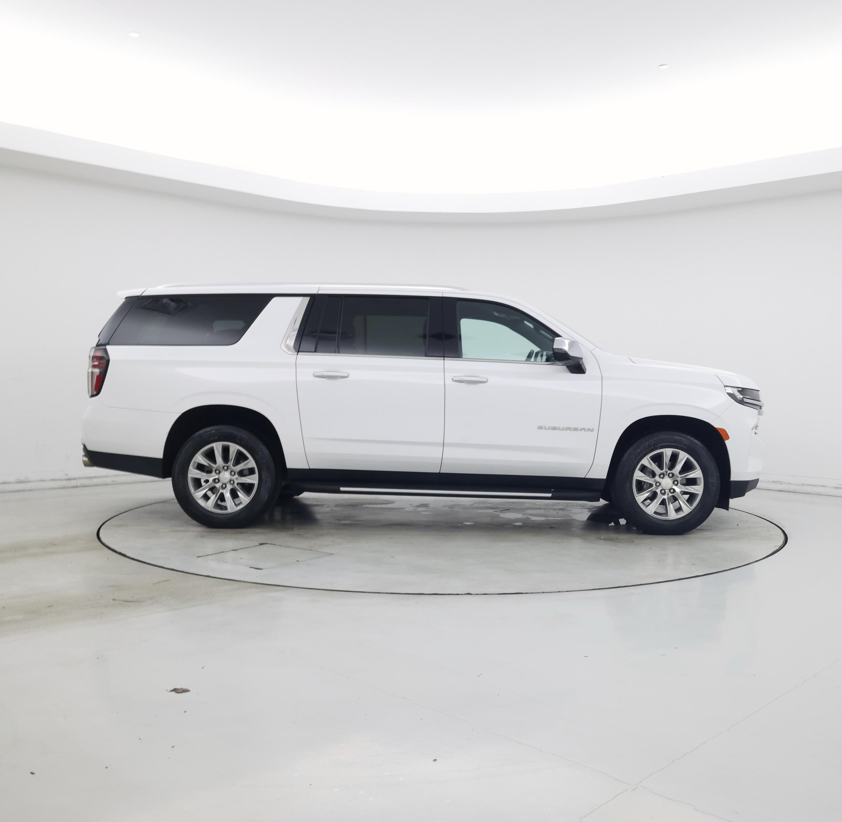 Thumbnail: 2023 Chevrolet Suburban - 7