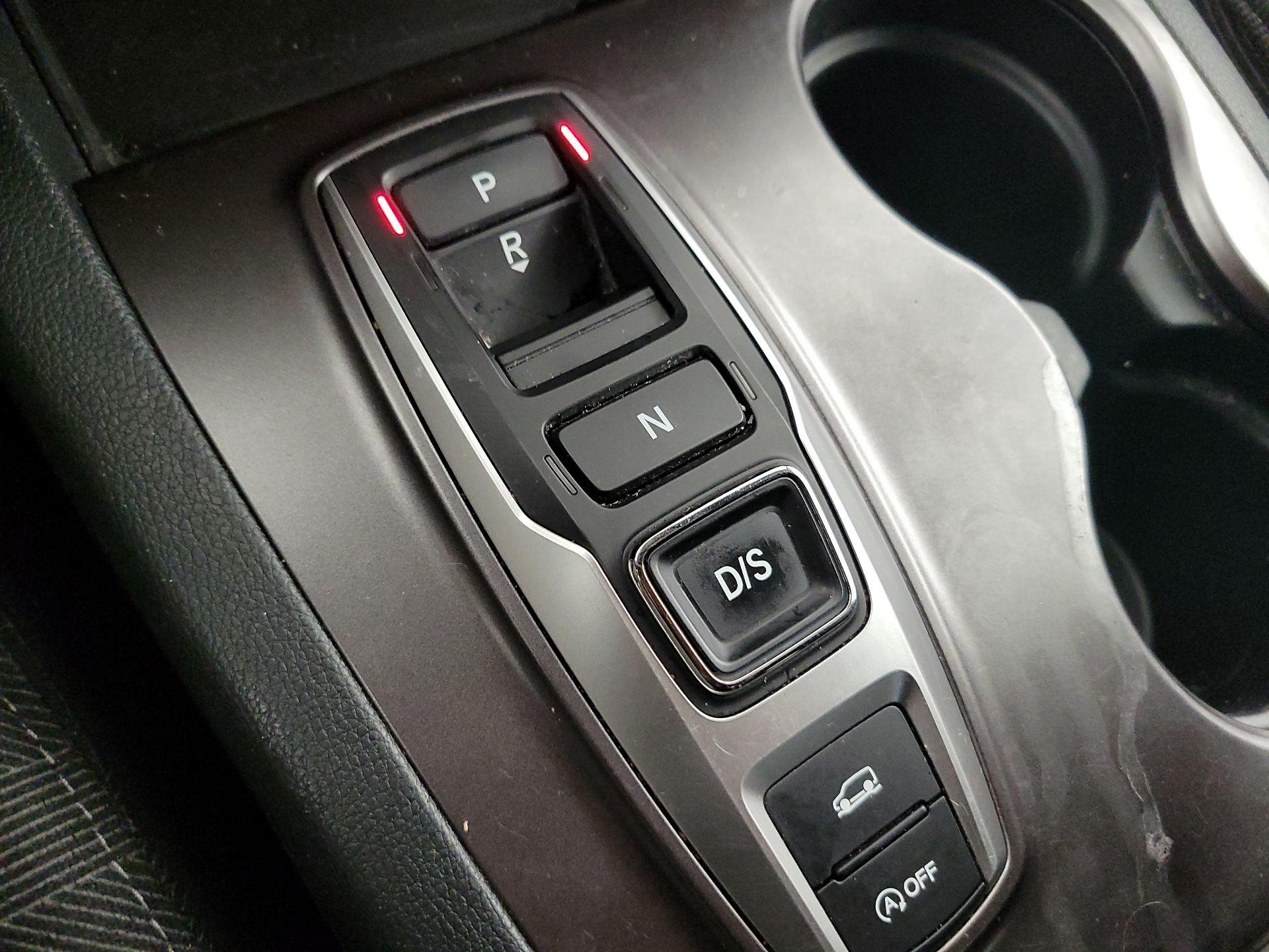 Thumbnail: 2022 Honda Pilot - 17