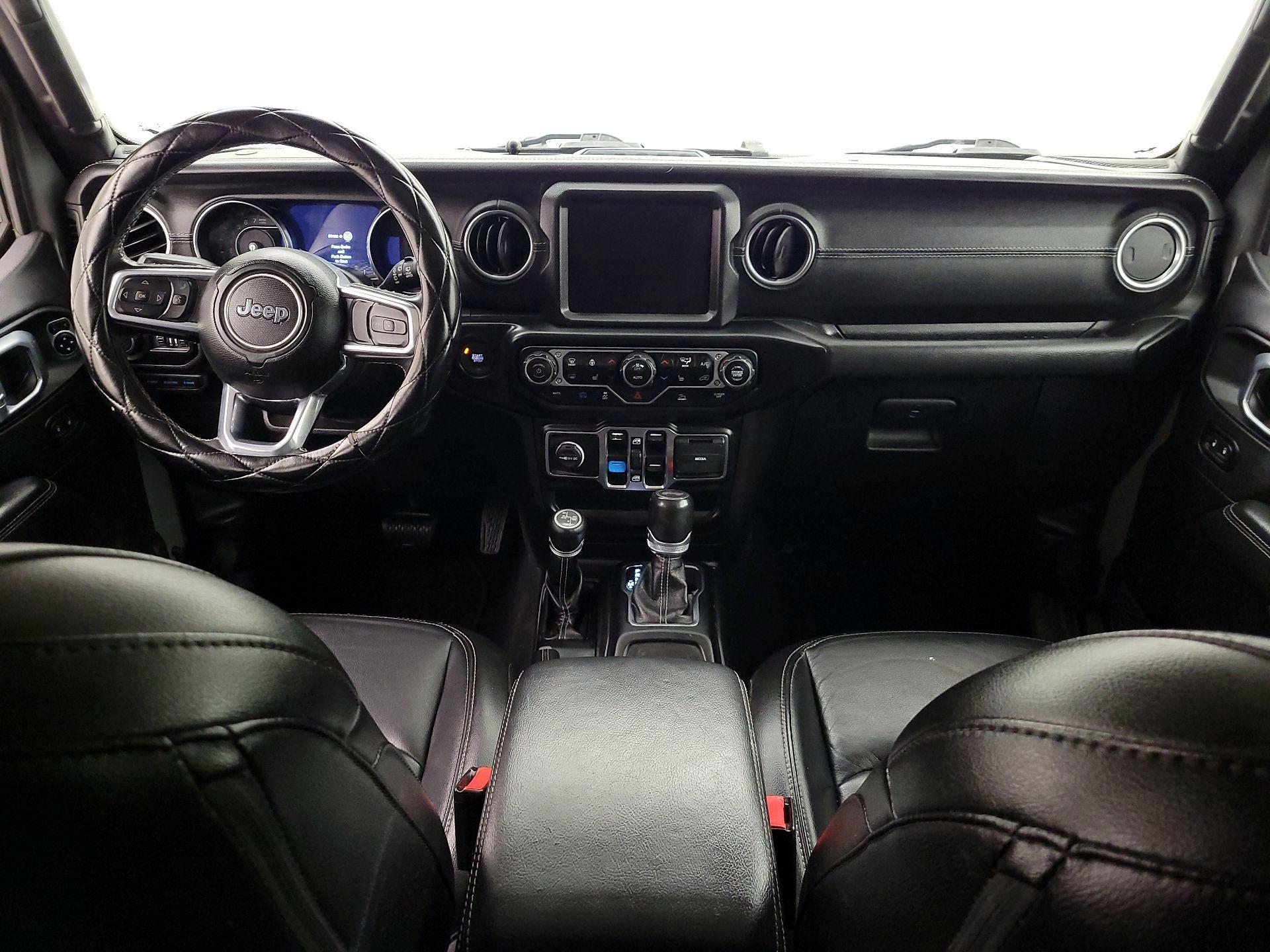 Thumbnail: 2022 Jeep Wrangler - 9