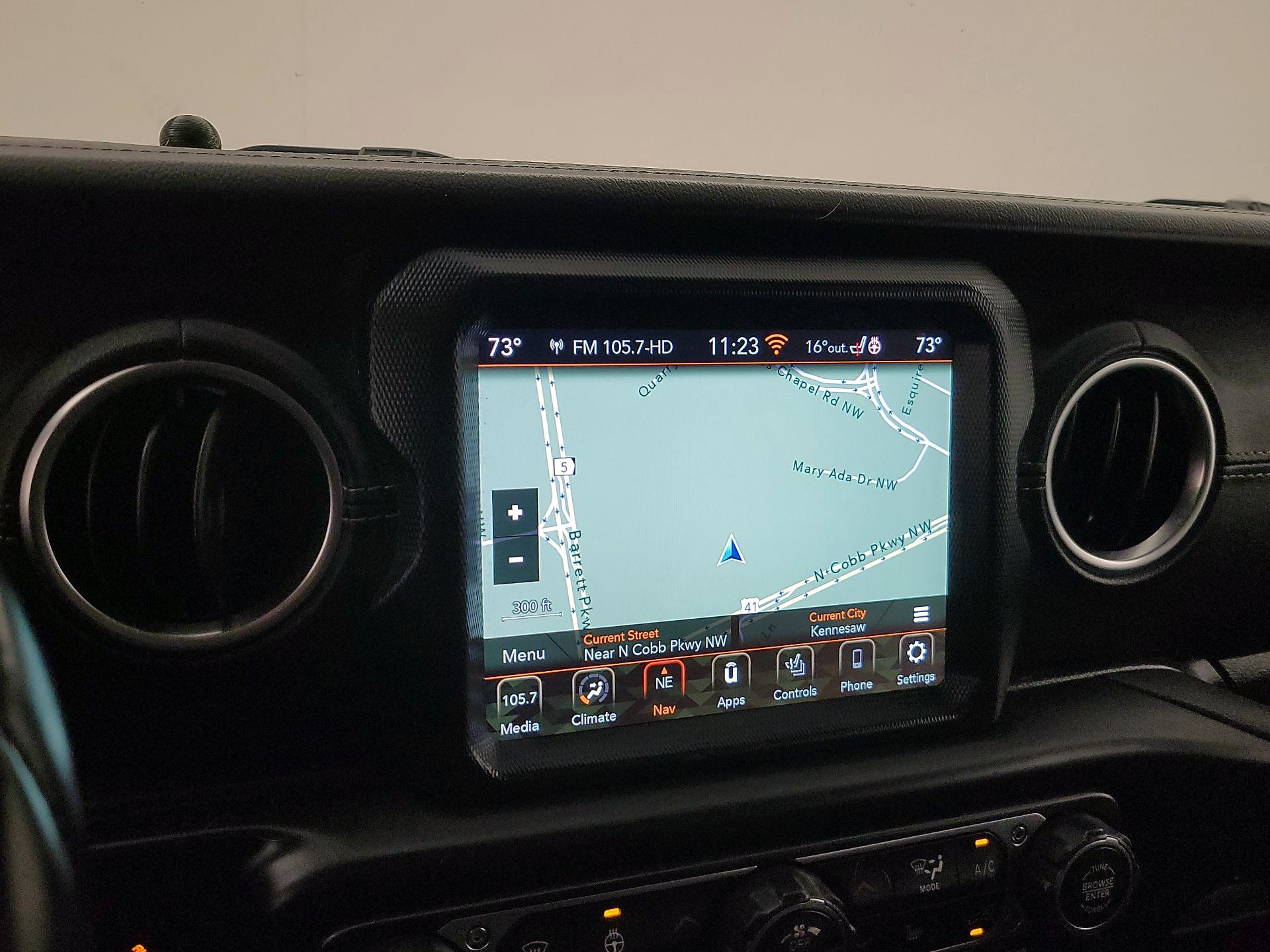 Thumbnail: 2022 Jeep Wrangler - 14