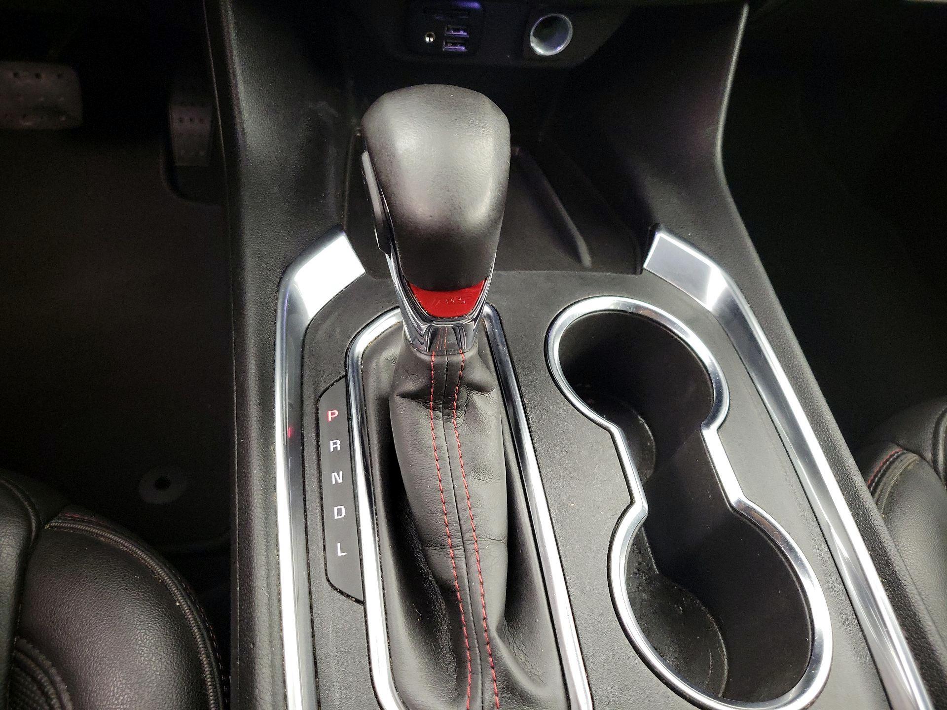 Thumbnail: 2022 Chevrolet Traverse - 18