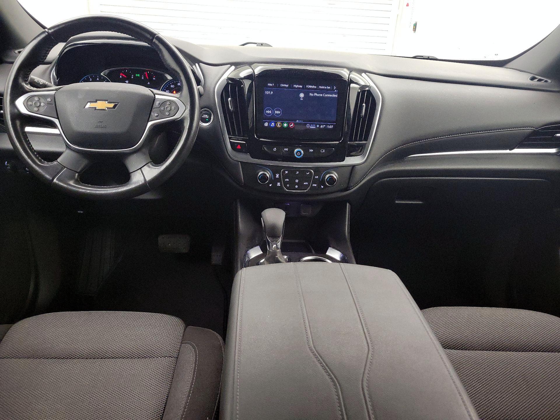 Thumbnail: 2022 Chevrolet Traverse - 9