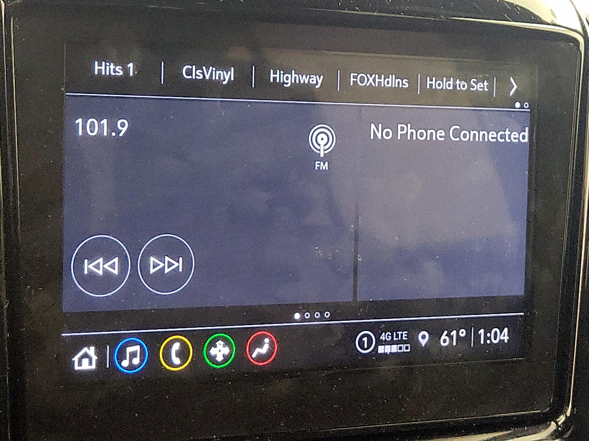 Thumbnail: 2022 Chevrolet Traverse - 15