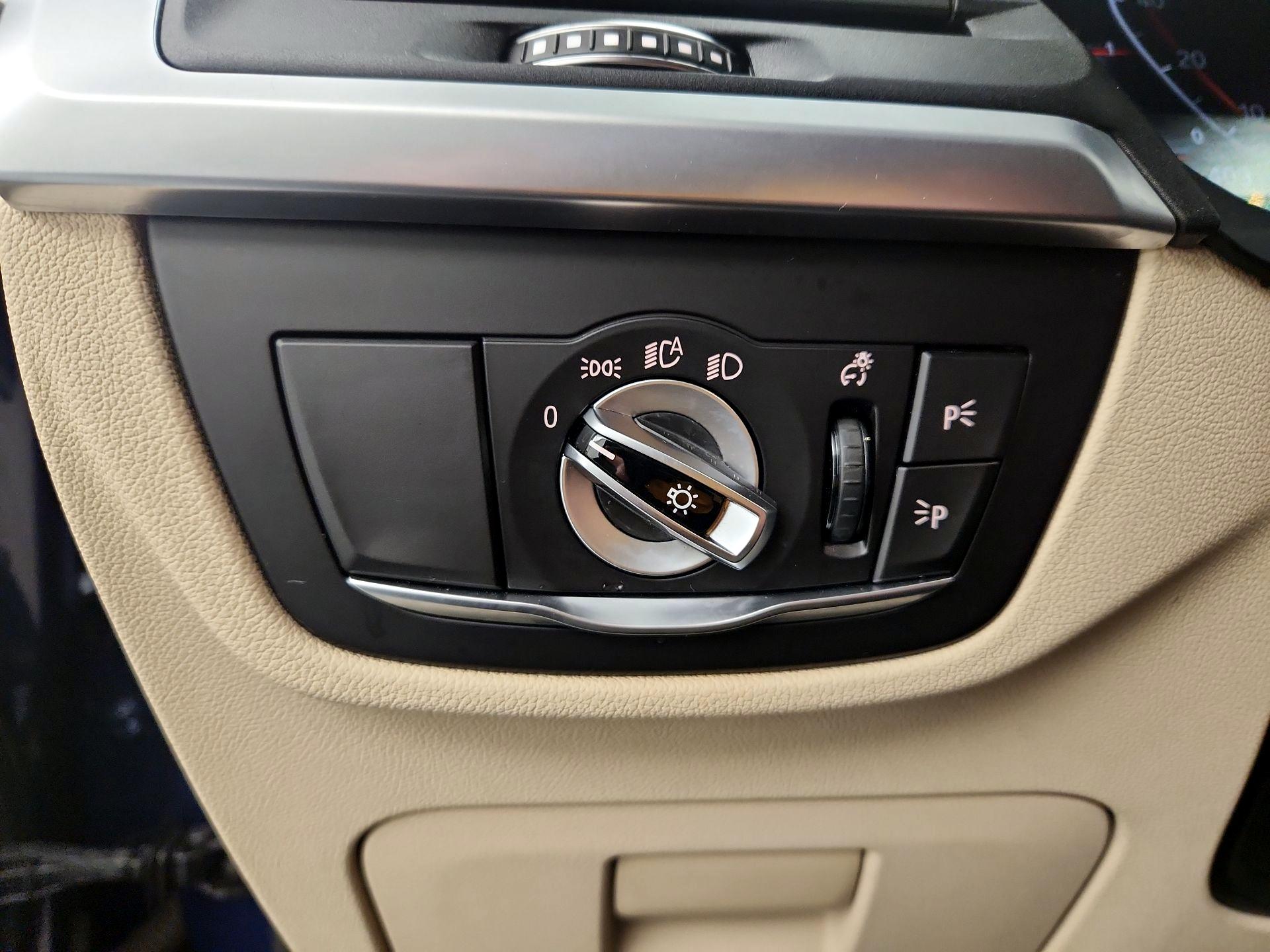 Thumbnail: 2022 BMW X3 - 13