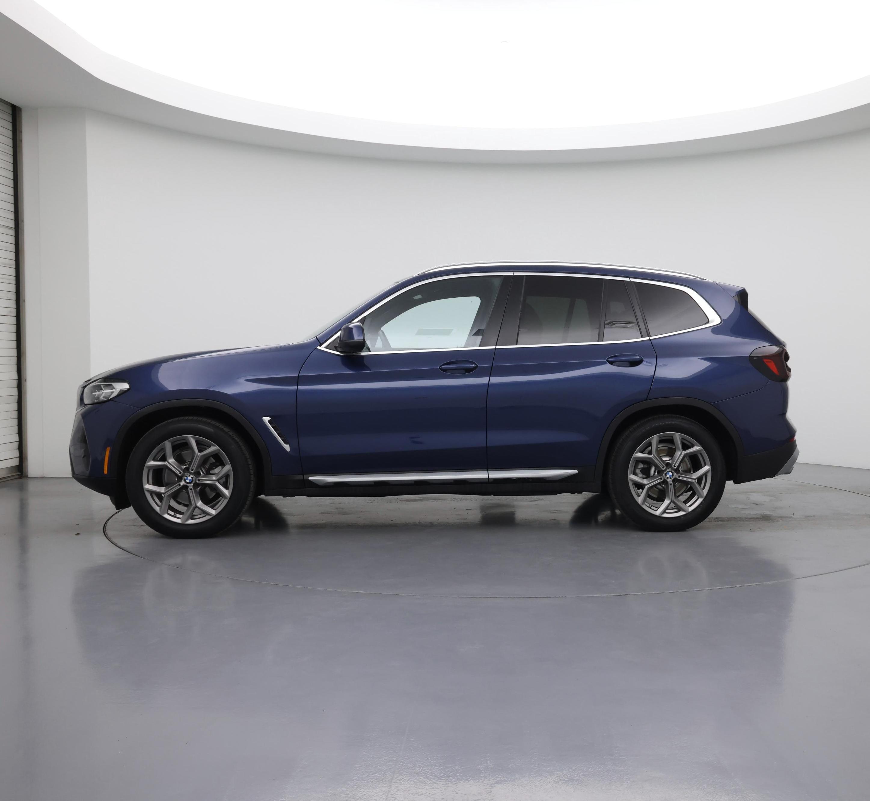 Thumbnail: 2022 BMW X3 - 3