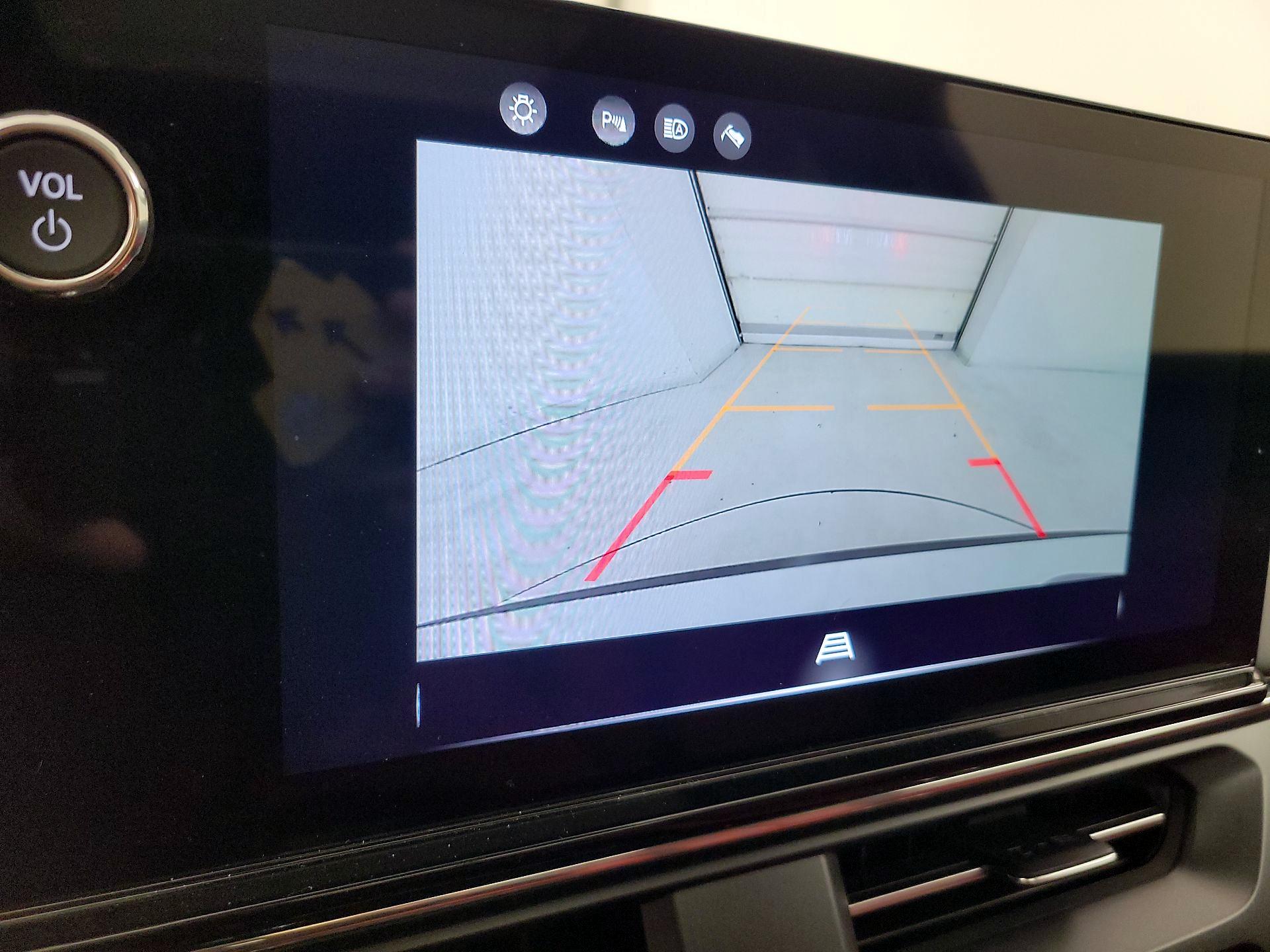 Thumbnail: 2024 Acura ZDX - 15