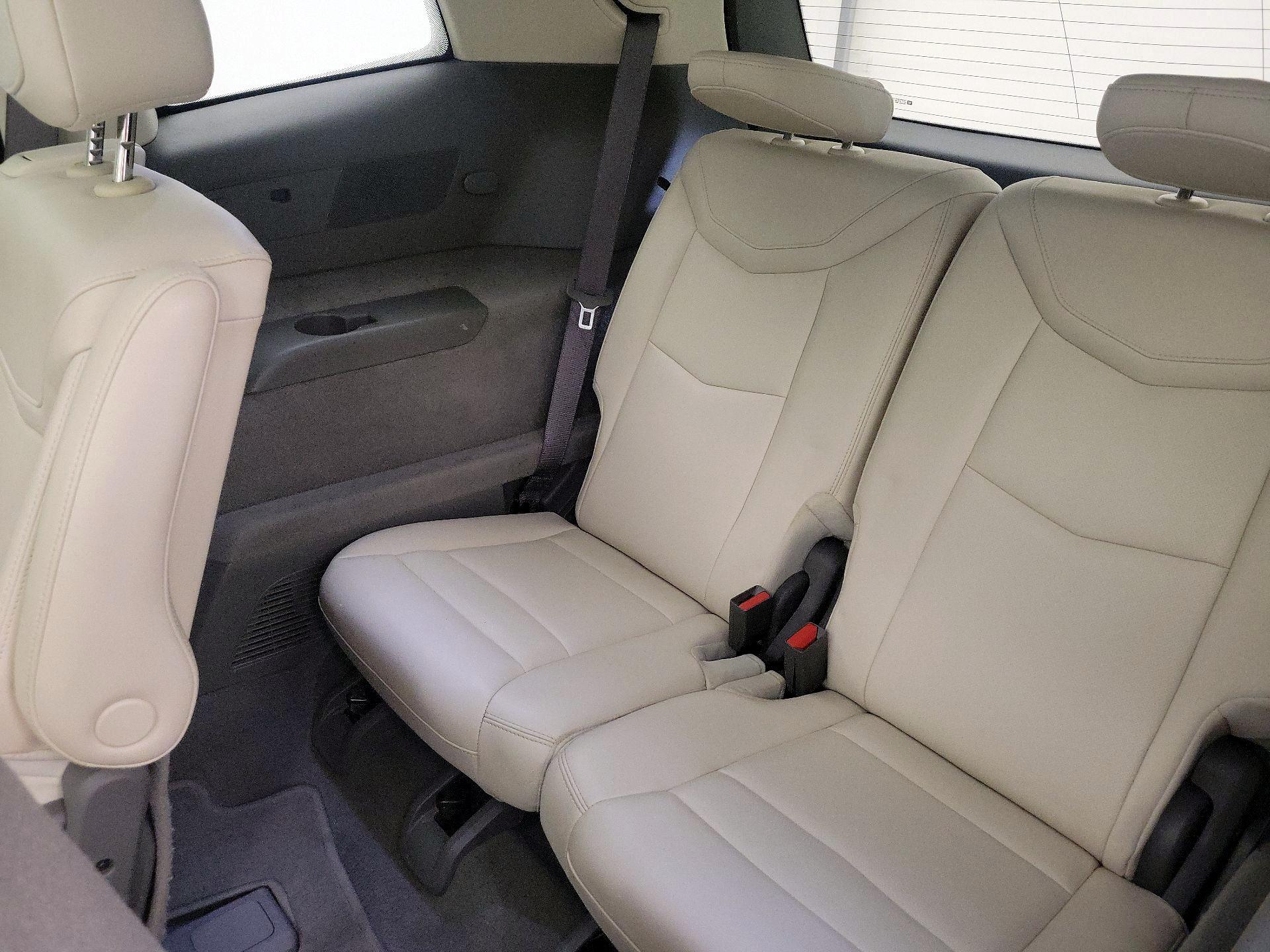 Thumbnail: 2021 Cadillac XT6 - 20