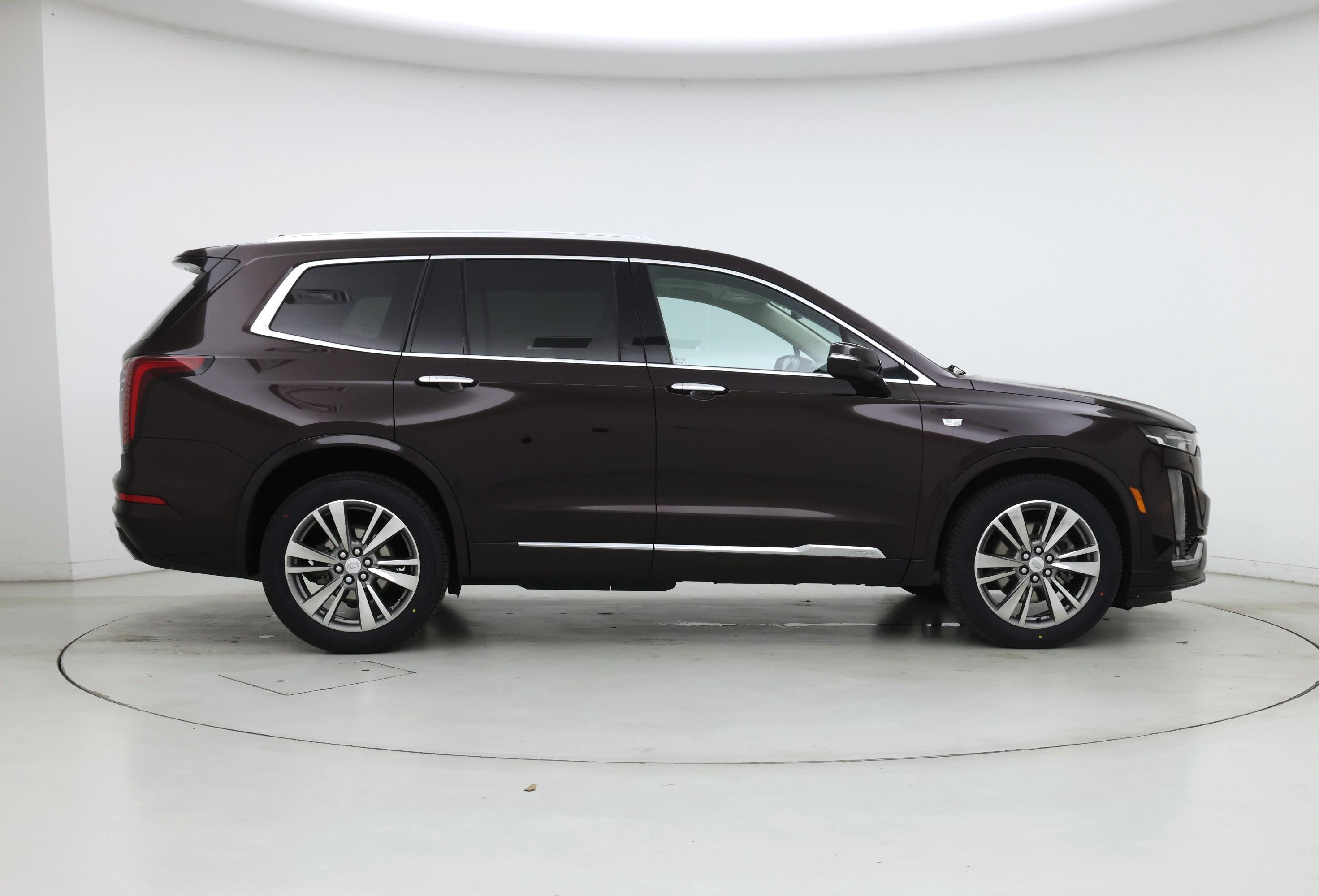 Thumbnail: 2021 Cadillac XT6 - 7