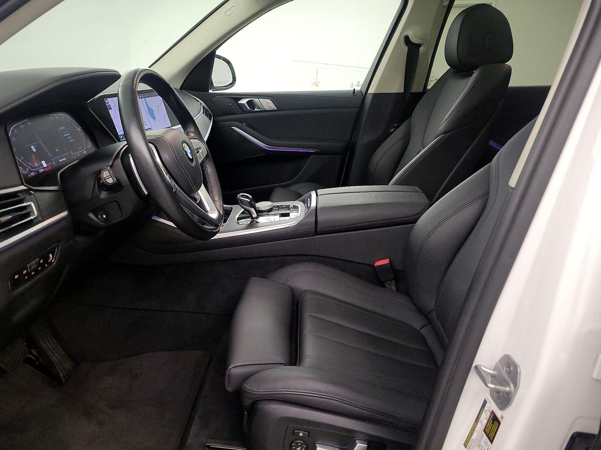 Thumbnail: 2021 BMW X7 - 11