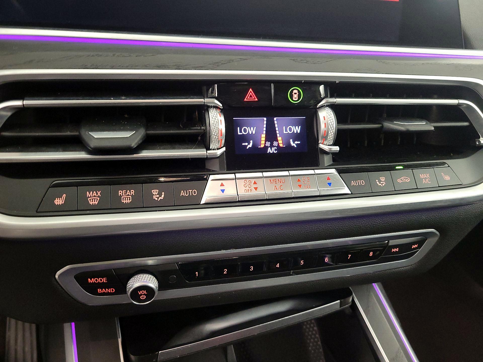 Thumbnail: 2021 BMW X7 - 17