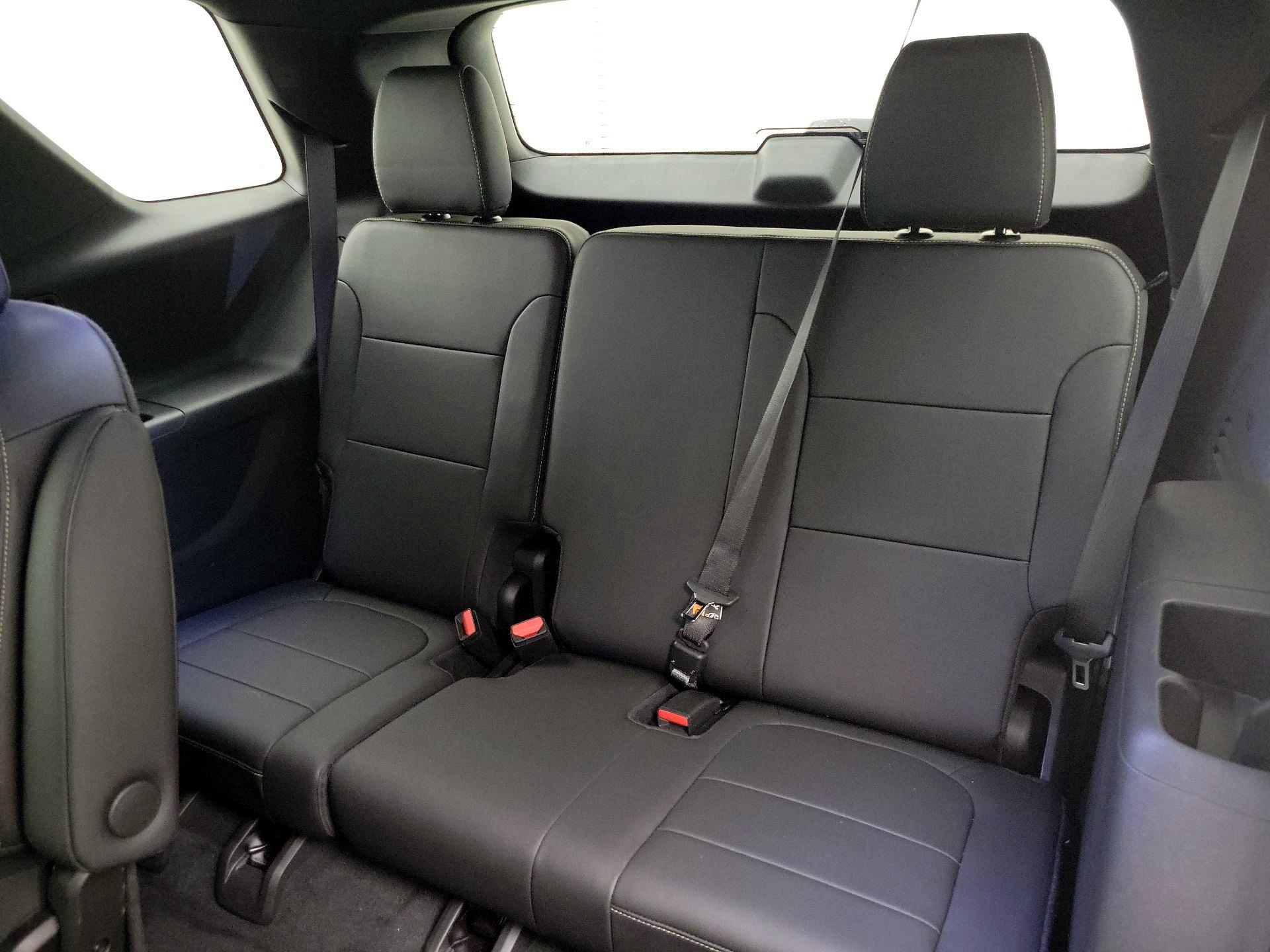 Thumbnail: 2022 Chevrolet Traverse - 20