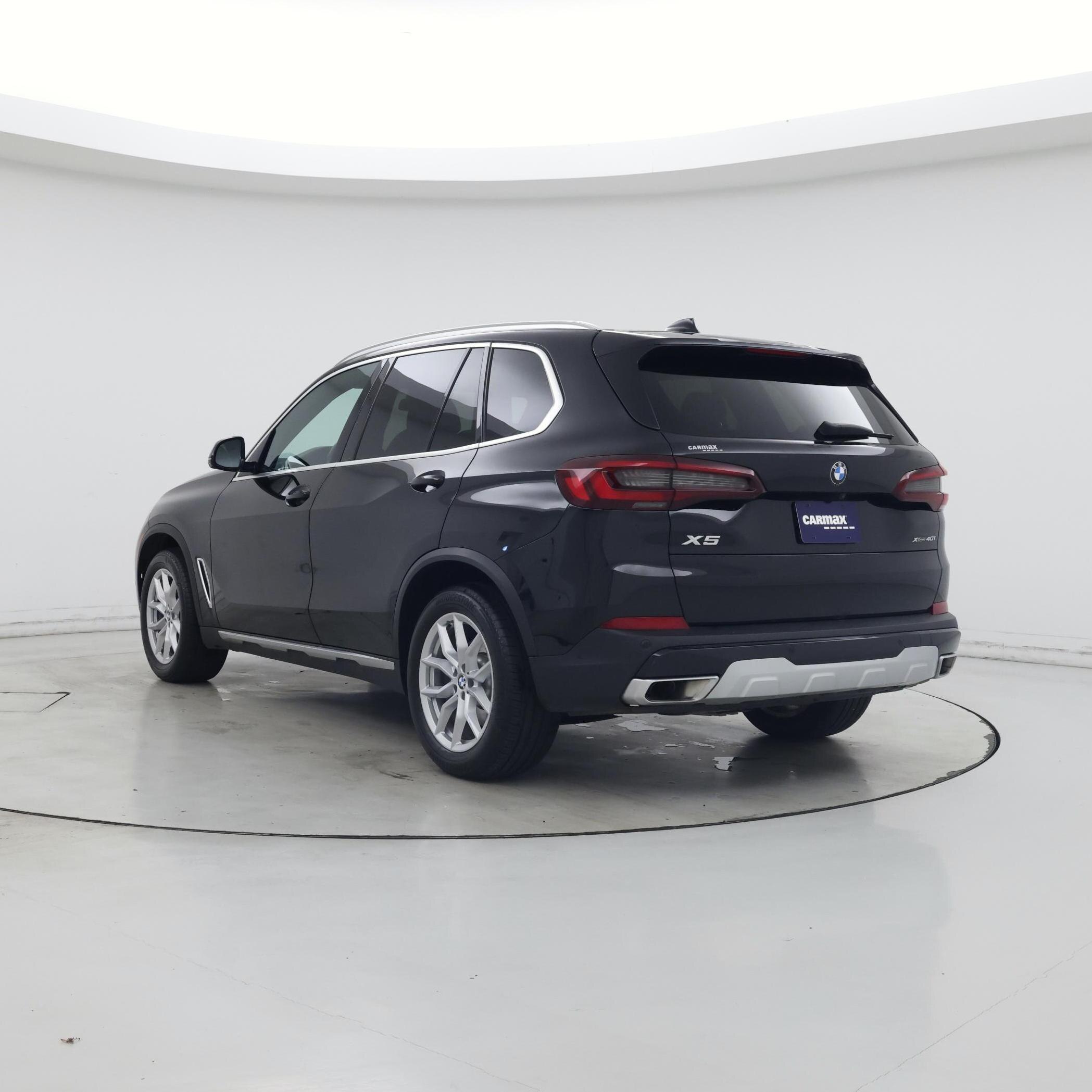 Thumbnail: 2023 BMW X5 - 2