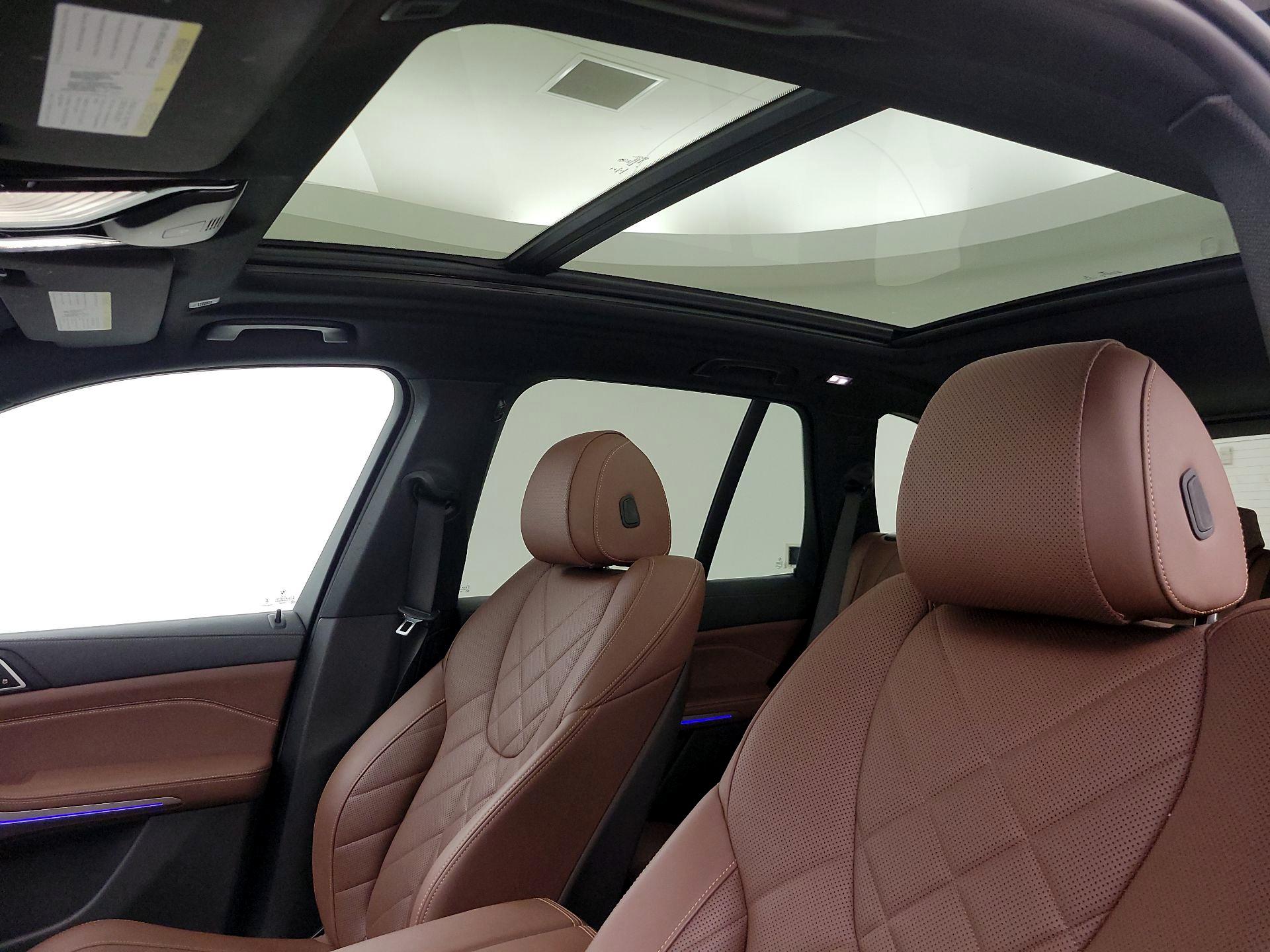 Thumbnail: 2023 BMW X5 - 20