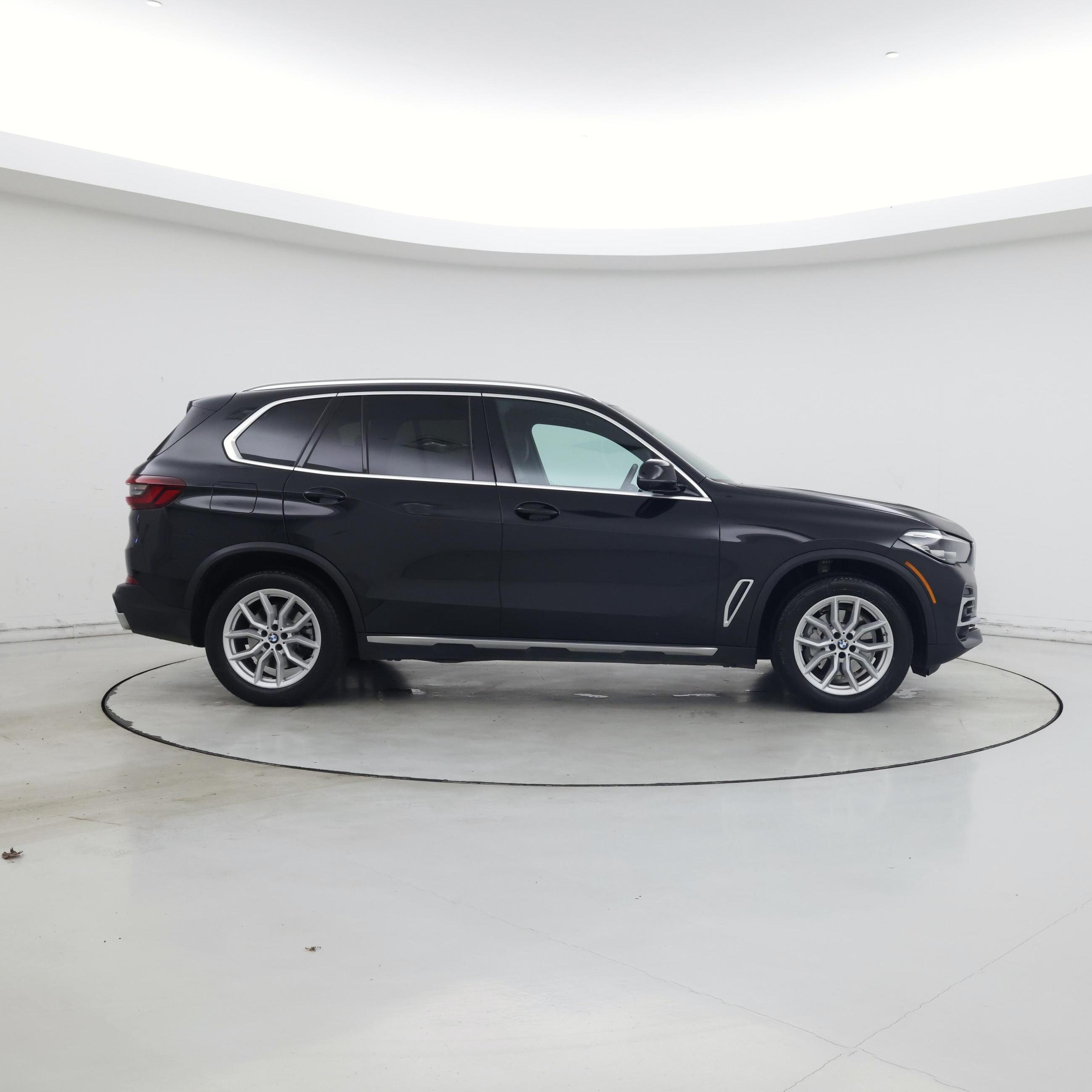 Thumbnail: 2023 BMW X5 - 7