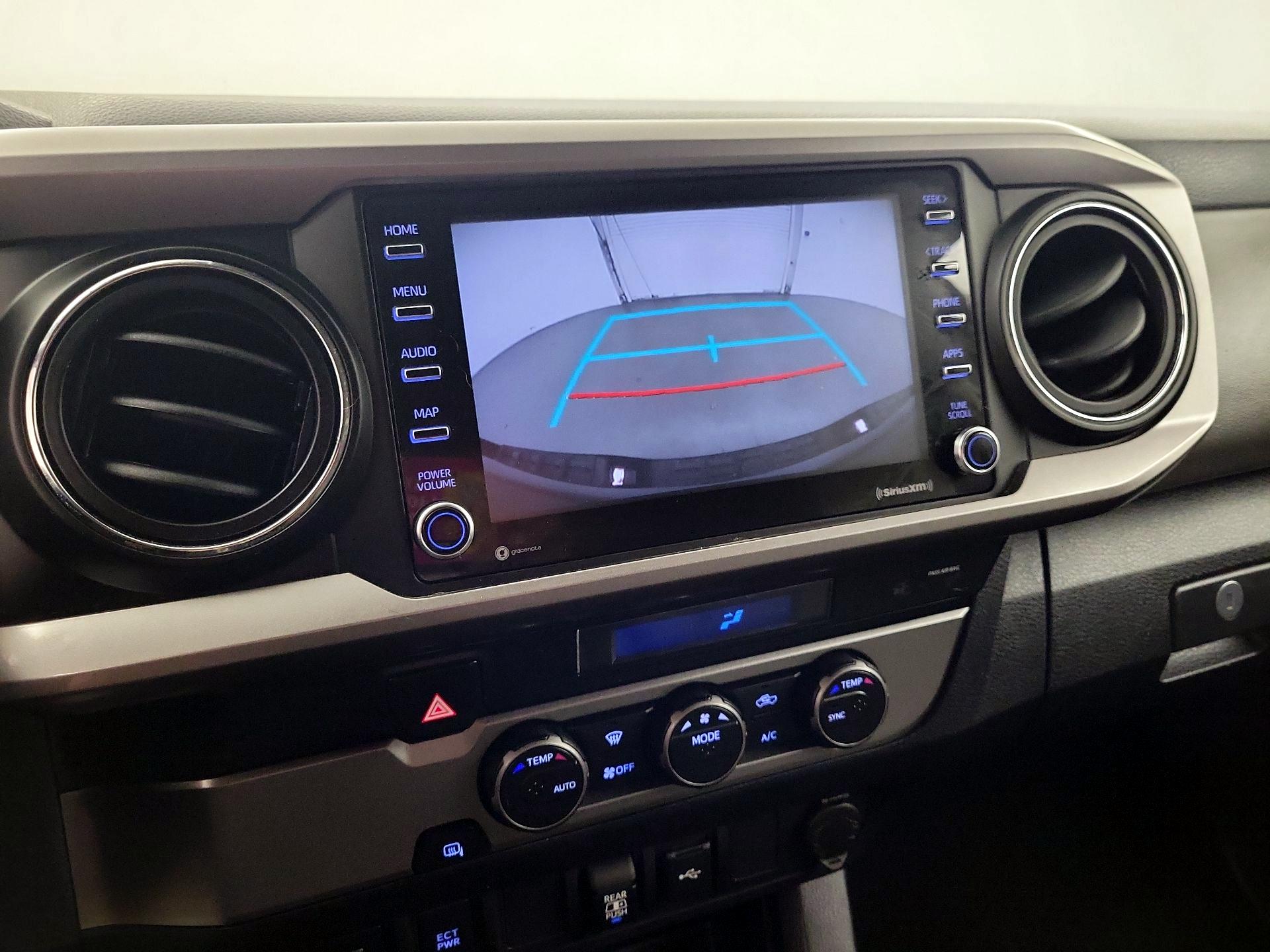 Thumbnail: 2022 Toyota Tacoma - 11